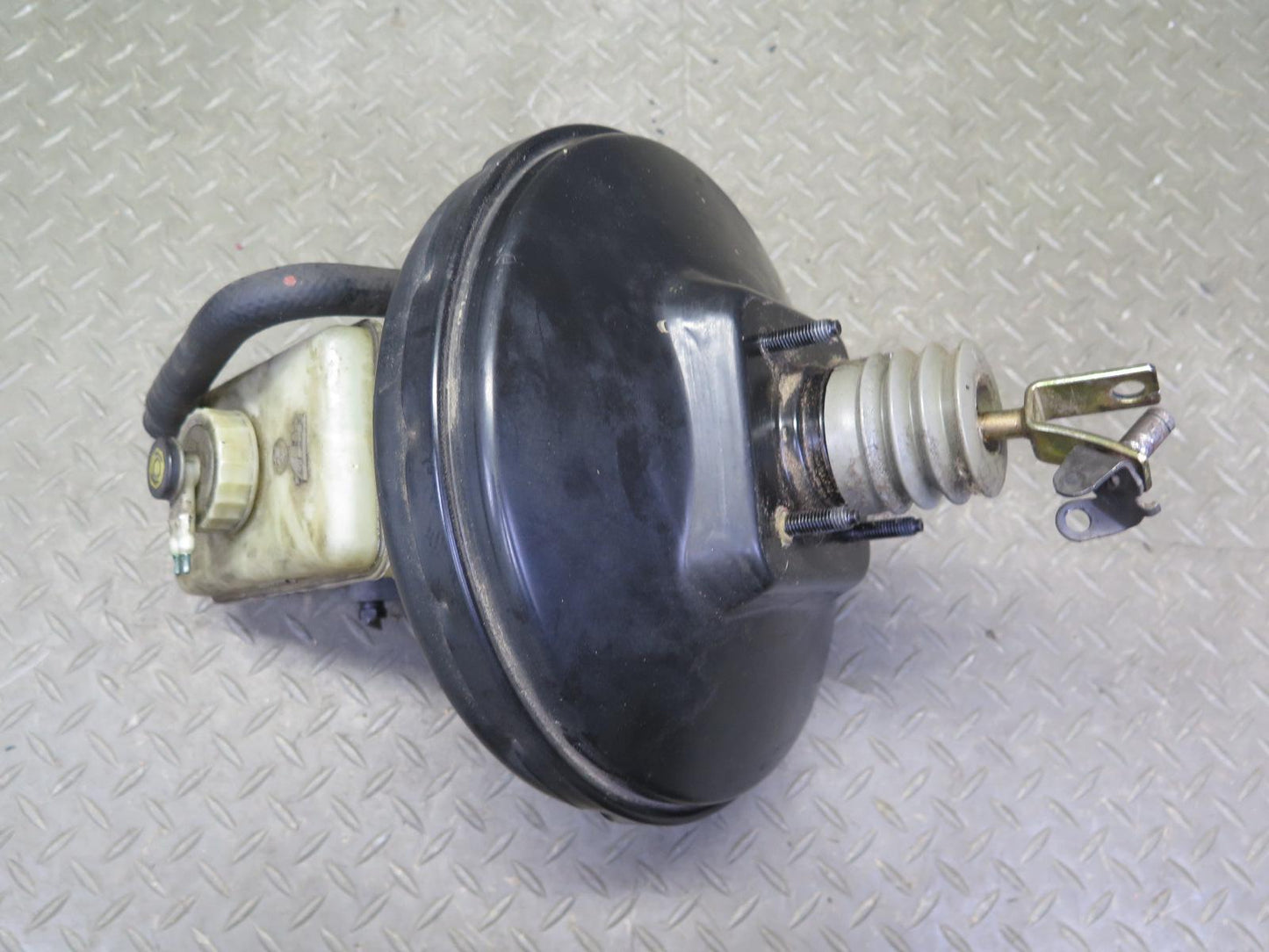 94-99 BMW E36 318i 318ti Brake Master Cylinder Booster Fluid Reservoir OEM