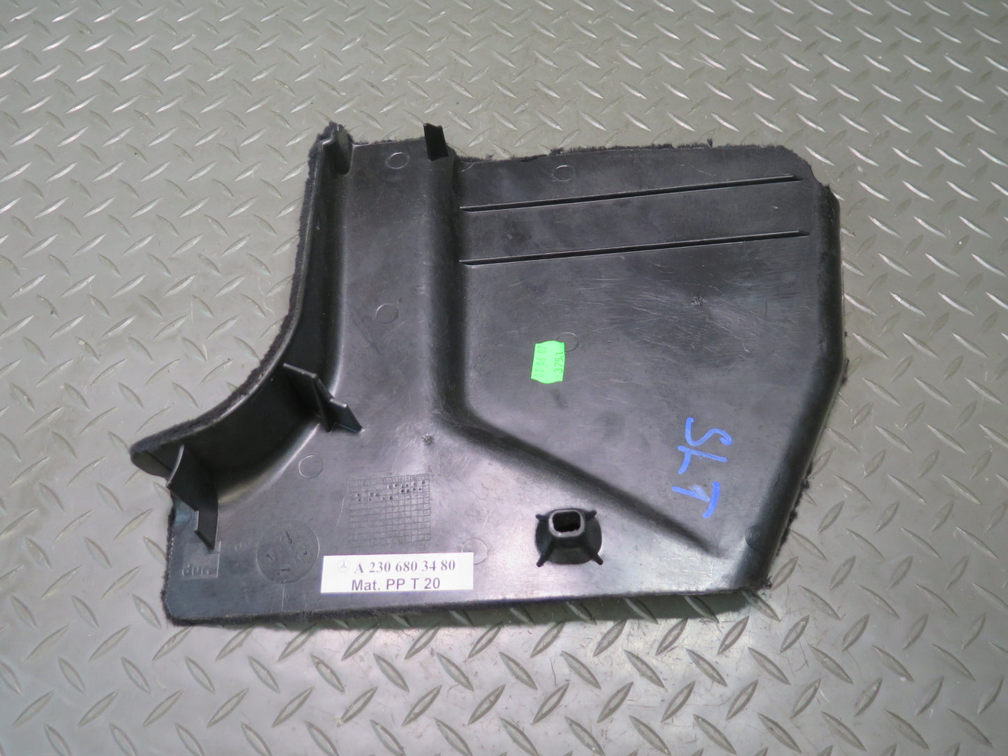 07-12 Mercedes R230 Sl-class Front Right & Left Lower Carpet Trim Cover Set OEM