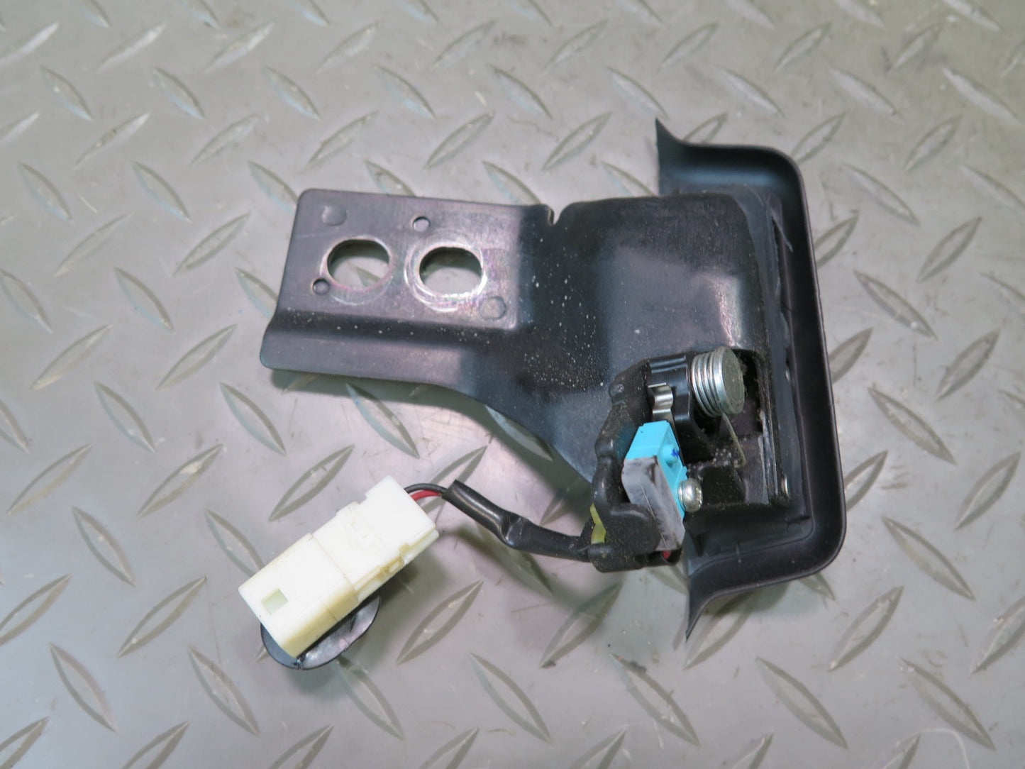 07-09 Nissan 350Z Convertible Roof Pull Down Handle w Lock Latch Striker Set OEM