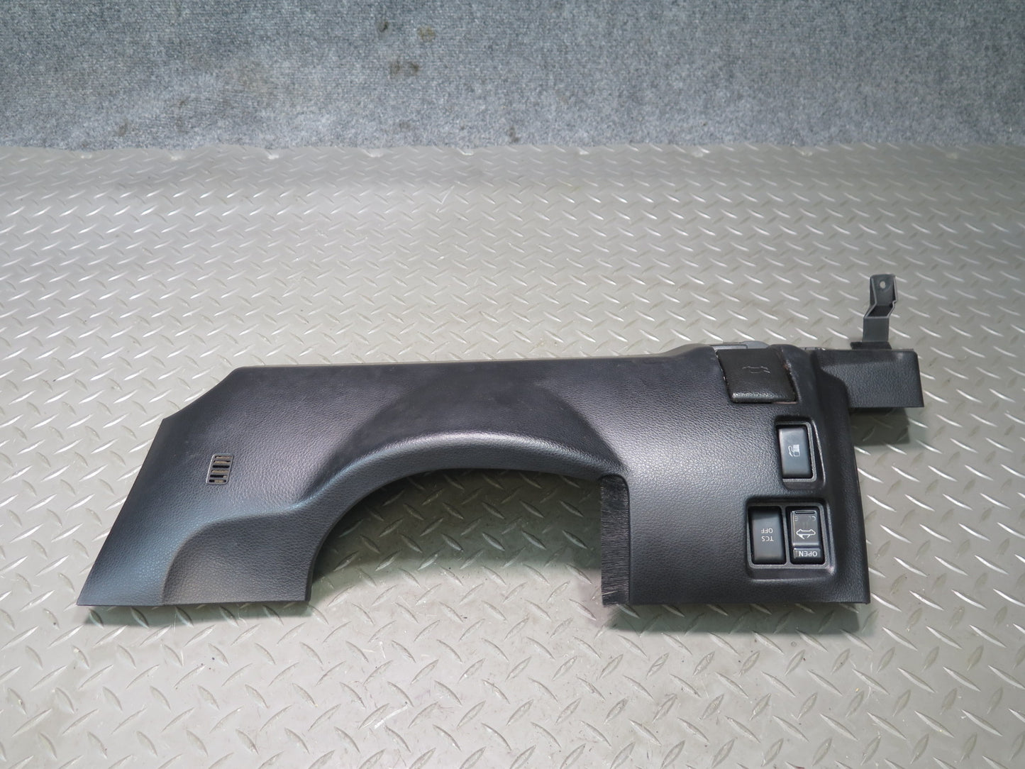 07-09 Nissan 350Z Z33 Conv Dash Right & Left Lower Knee Trim Cover Panel Set OEM