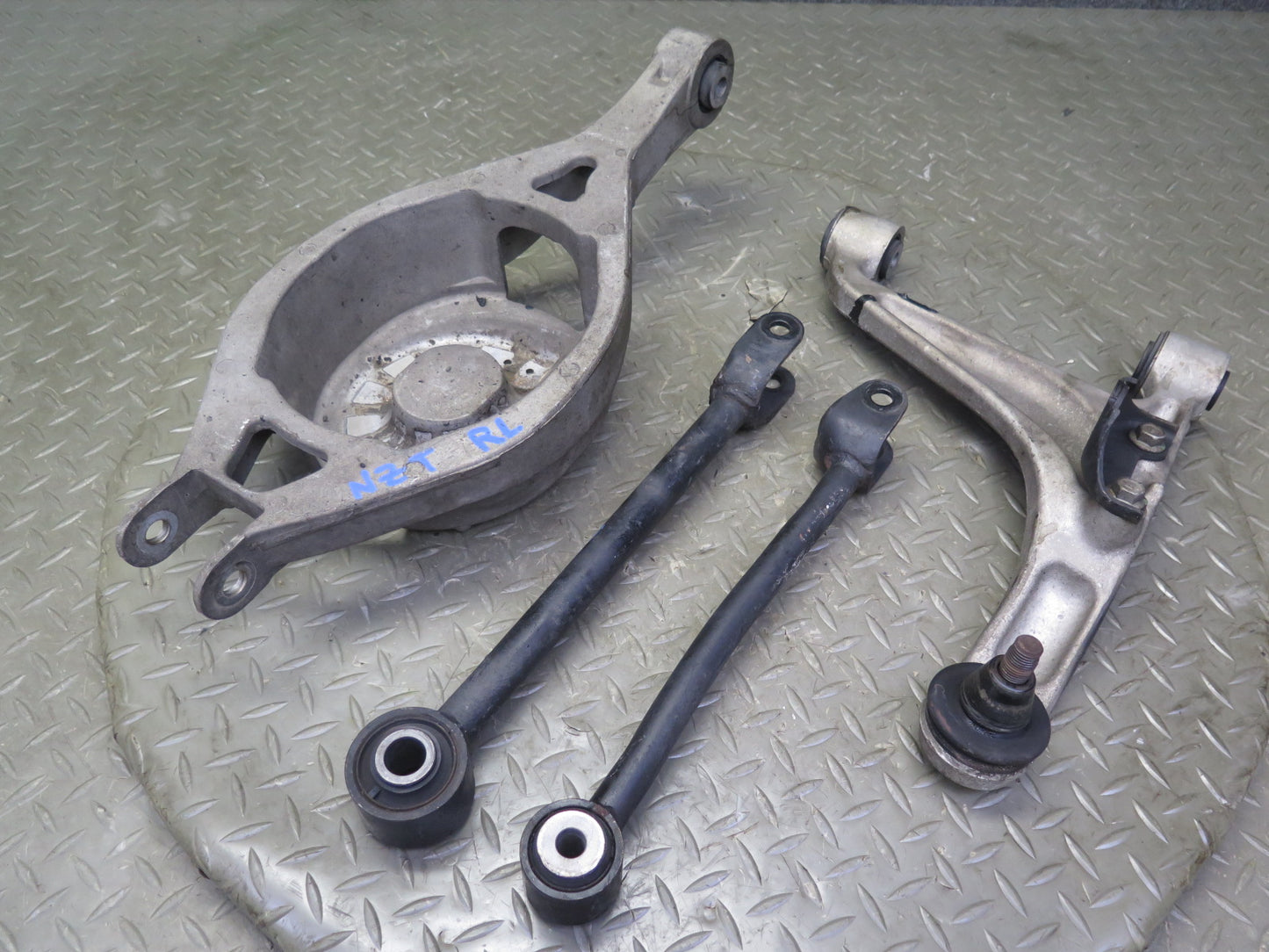 07-09 Nissan 350Z Z33 Convert Set of 4 Rear Left Suspension Control Arm 101K OEM