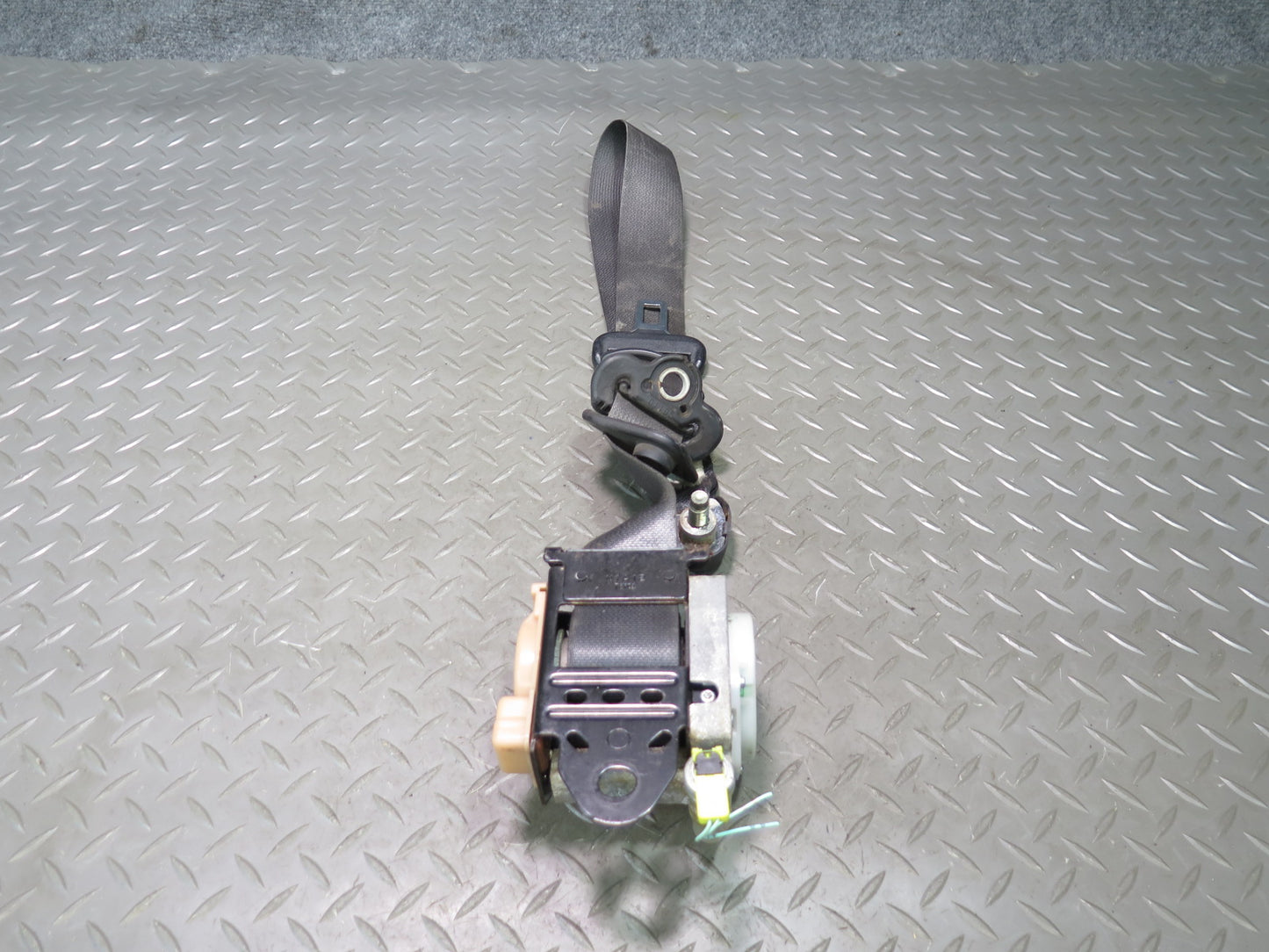 07-09 NISSAN 350Z Z33 FRONT LEFT & RIGHT SIDE SEATBELT RETRACTOR SET OEM