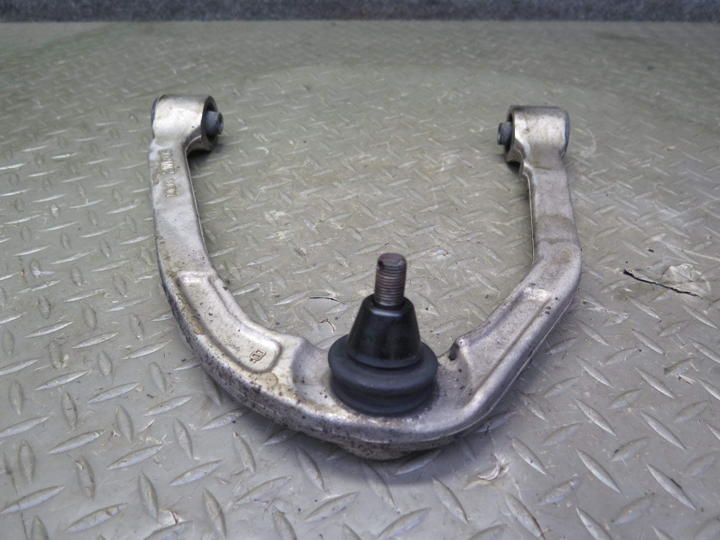 03-09 Nissan 350Z Z33 Set of 2 Front Left & Right Upper Control Arm 101K OEM