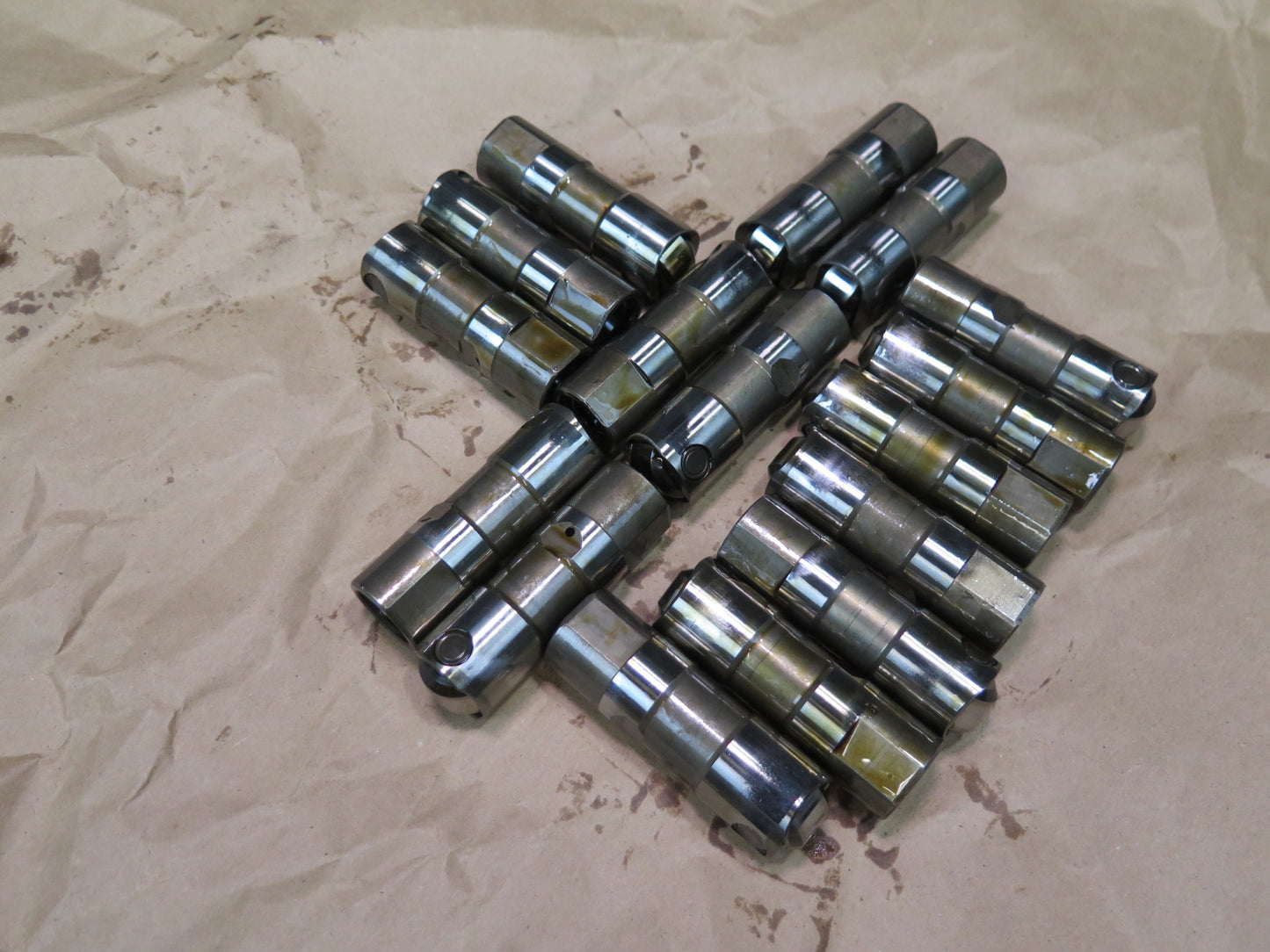 92-93 Chevrolet Corvette C4 V8 5.7L LT1 Set of 16 Engine Valve Lifters 41K OEM