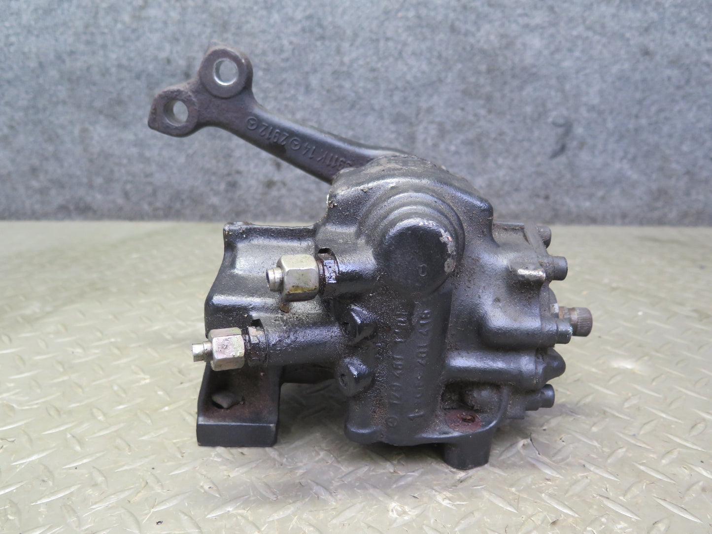 94-02 Mercedes R129 Sl-class Power Steering Gear Box Gearbox 1294600901 OEM