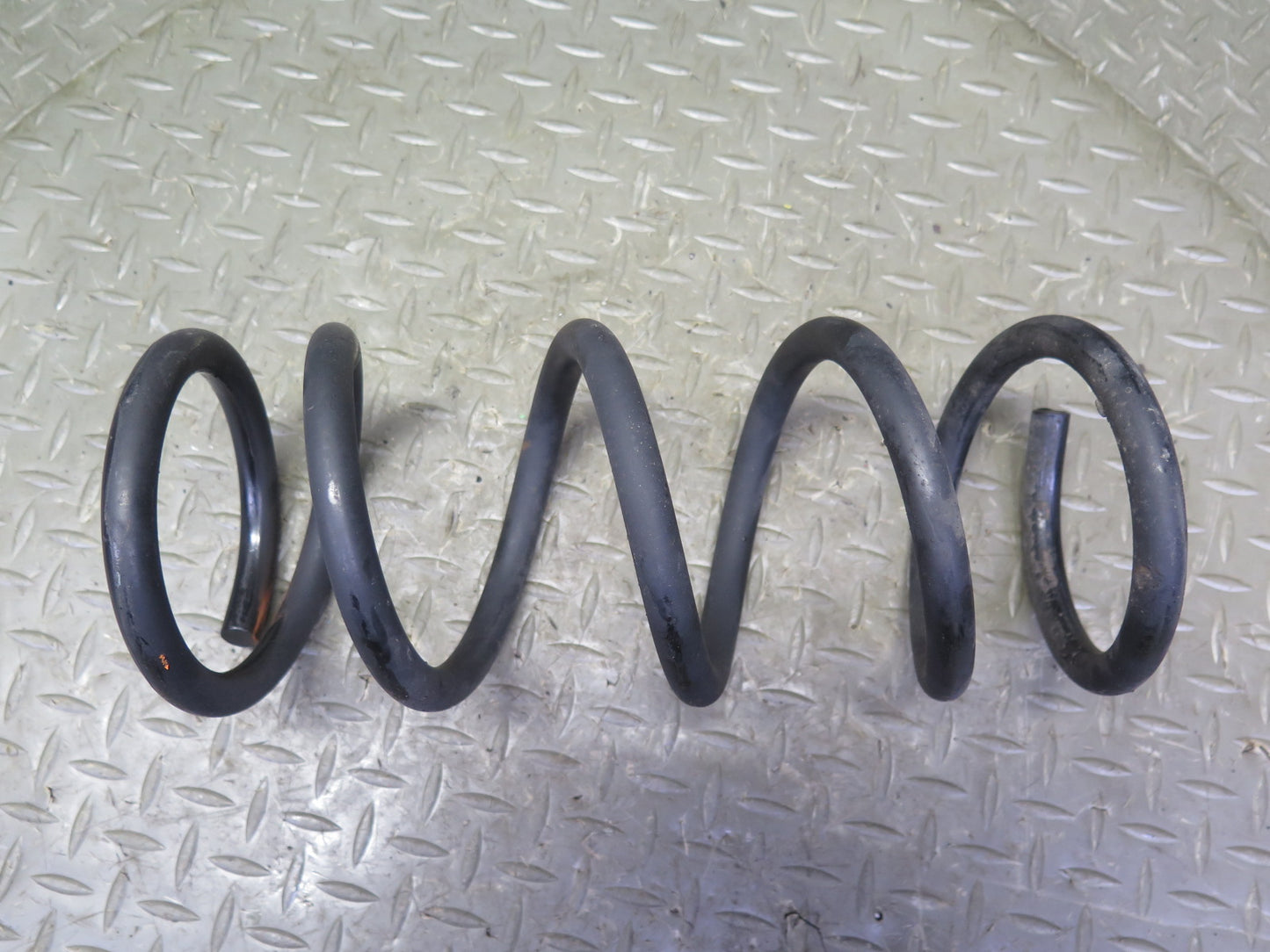 04-09 Nissan 350Z Z33 Convertible Set of 2 Rear Left & Right Coil Spring OEM