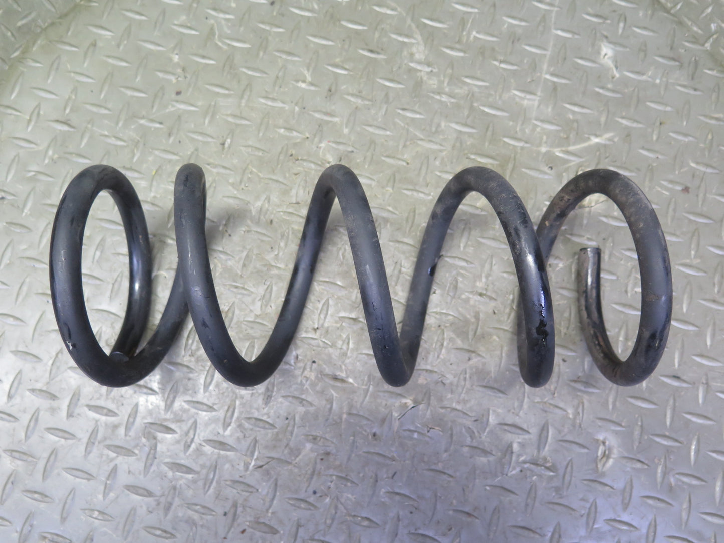 04-09 Nissan 350Z Z33 Convertible Set of 2 Rear Left & Right Coil Spring OEM