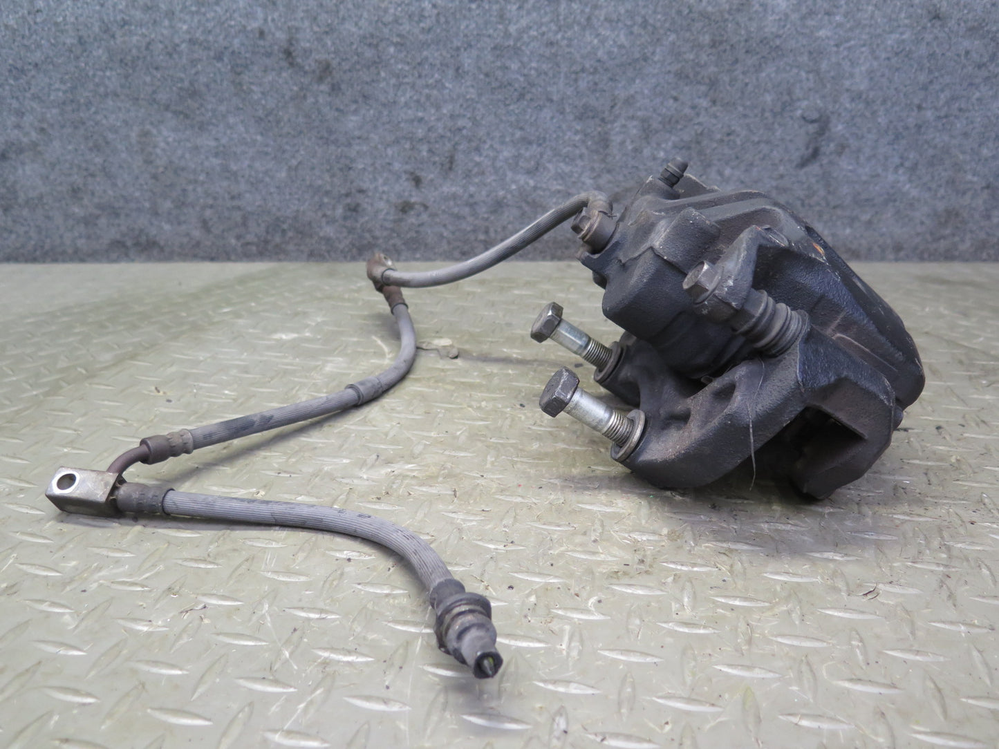 07-09 Nissan 350Z Z33 Set of 2 Front Left & Right Brake Caliper w Hose 101K OEM