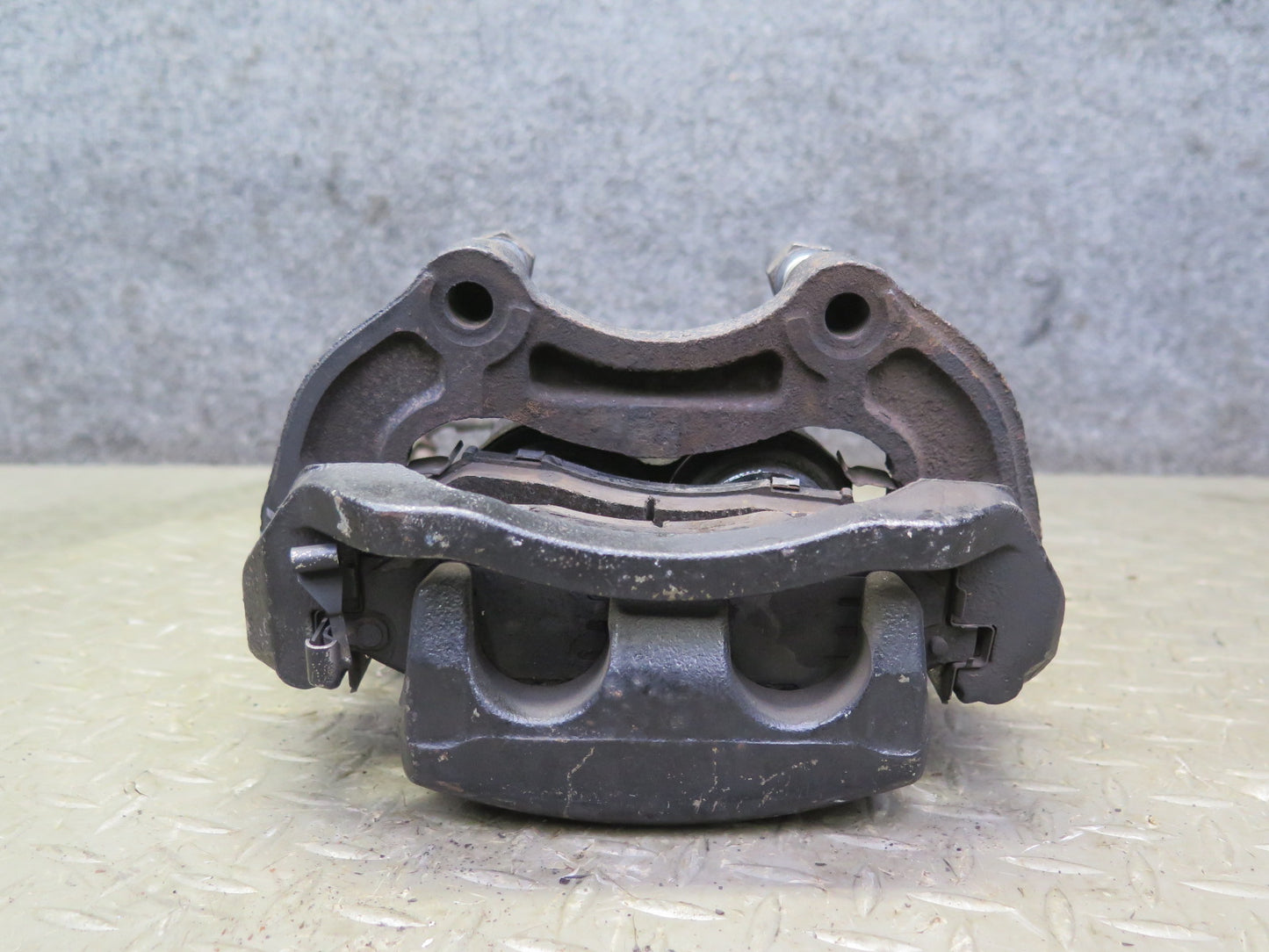 07-09 Nissan 350Z Z33 Set of 2 Front Left & Right Brake Caliper w Hose 101K OEM