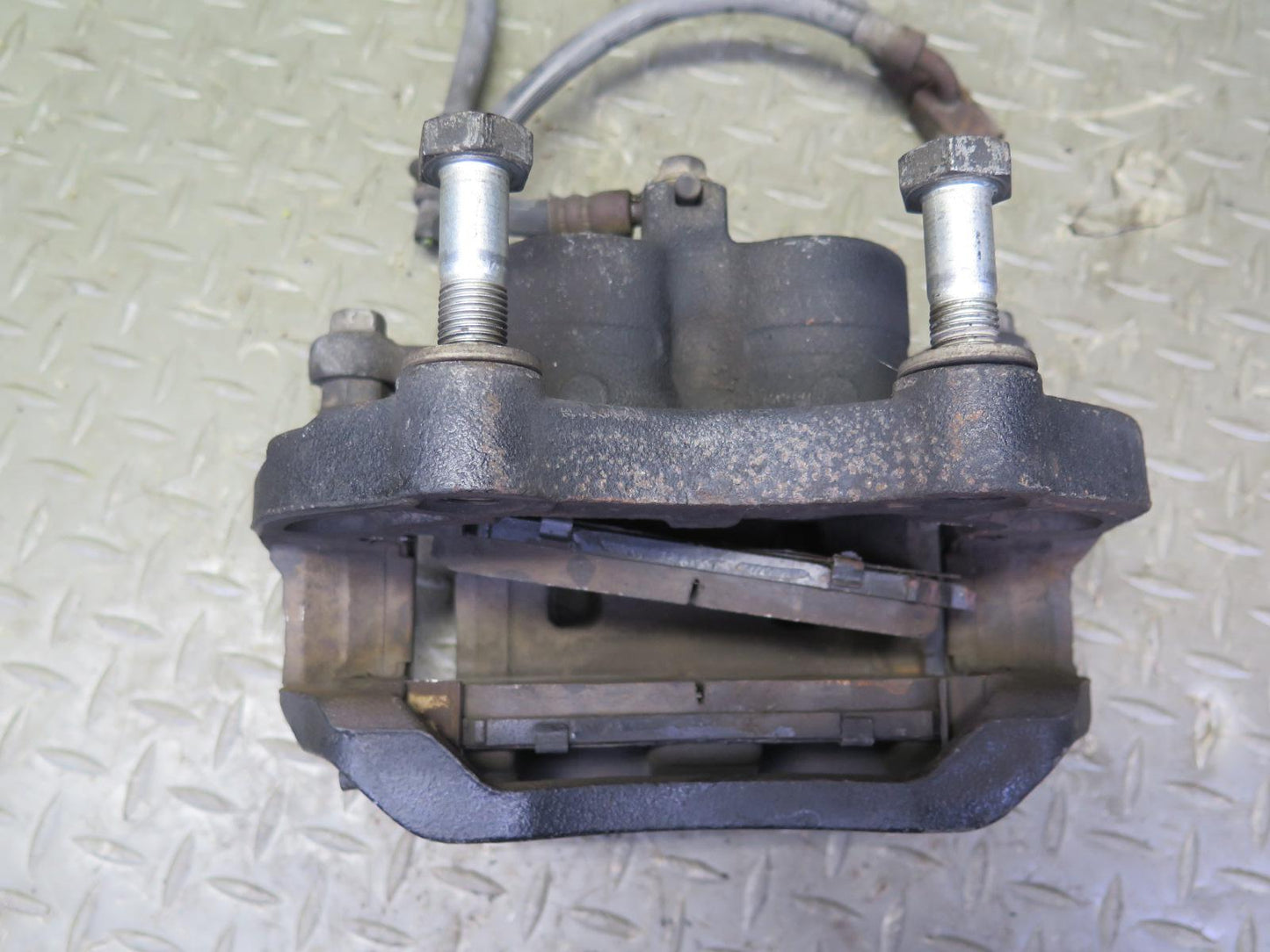 07-09 Nissan 350Z Z33 Set of 2 Front Left & Right Brake Caliper w Hose 101K OEM