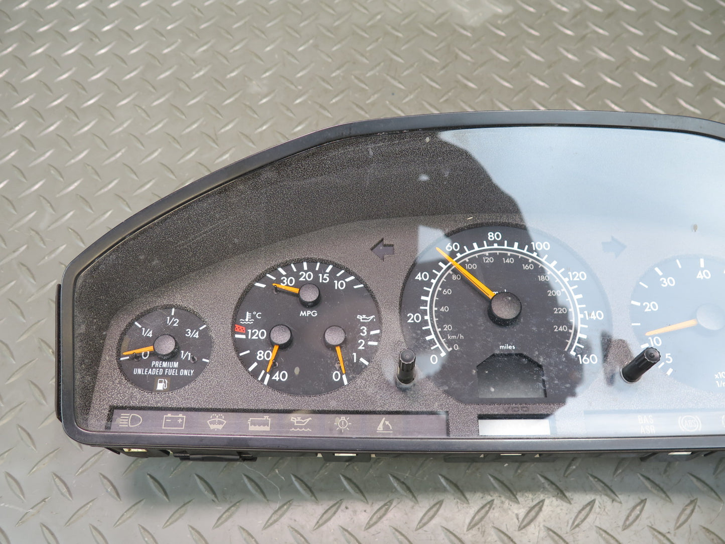 1998 Mercedes R129 SL500 Instrument Cluster Gauge Speedometer 1294402411 OEM