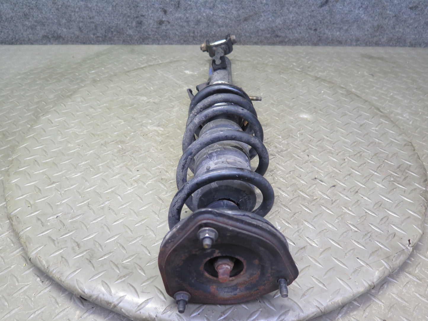 07-09 Nissan 350Z Z33 Conv Set of 2 Front Left & Right Strut Shock Absorber OEM