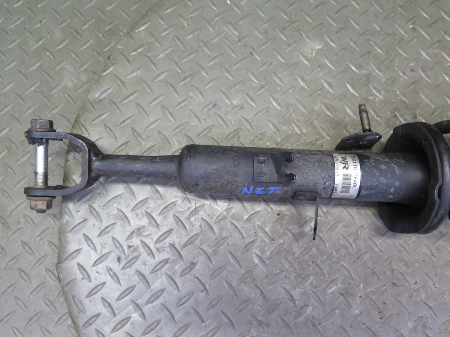 07-09 Nissan 350Z Z33 Conv Set of 2 Front Left & Right Strut Shock Absorber OEM