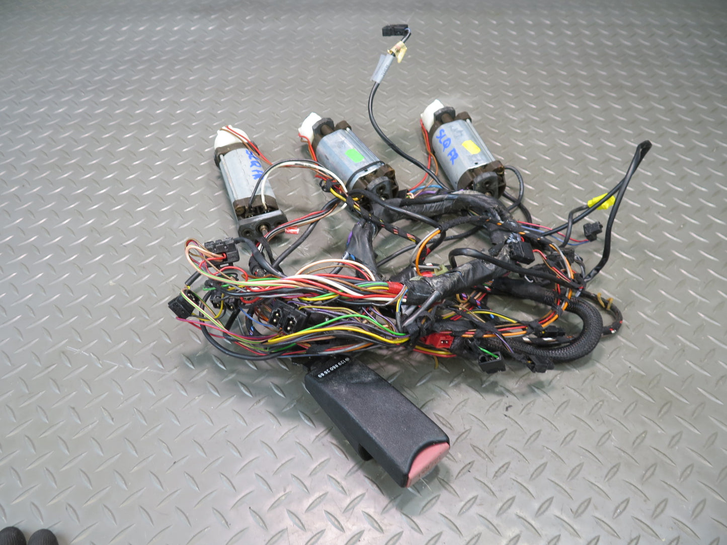 94-02 Mercedes R129 Sl-class Front Right Seat Adjust Motor Wiring Set OEM
