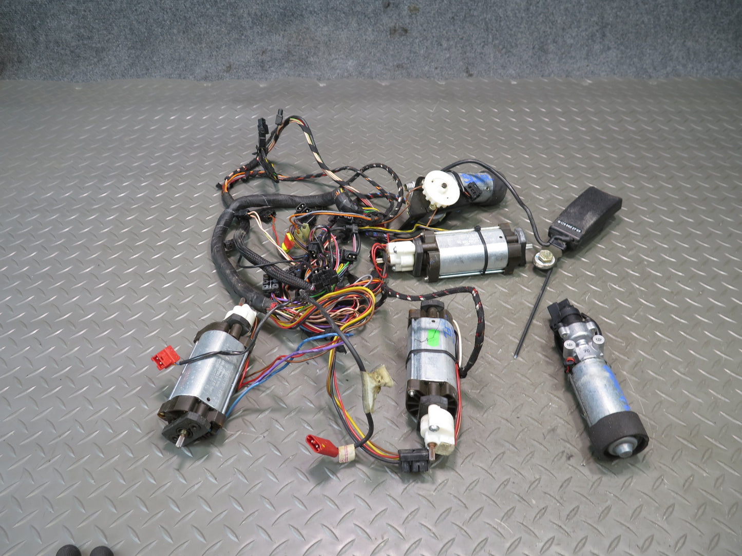94-02 Mercedes R129 Sl-class Front Left Seat Adjust Motor Wiring Set OEM