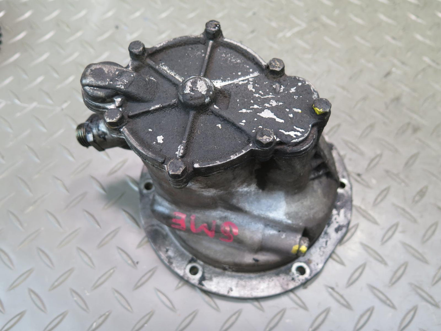 81-83 Mercedes W123 240D OM616 Vacuum Pump w Injection Pump Gear Set OEM