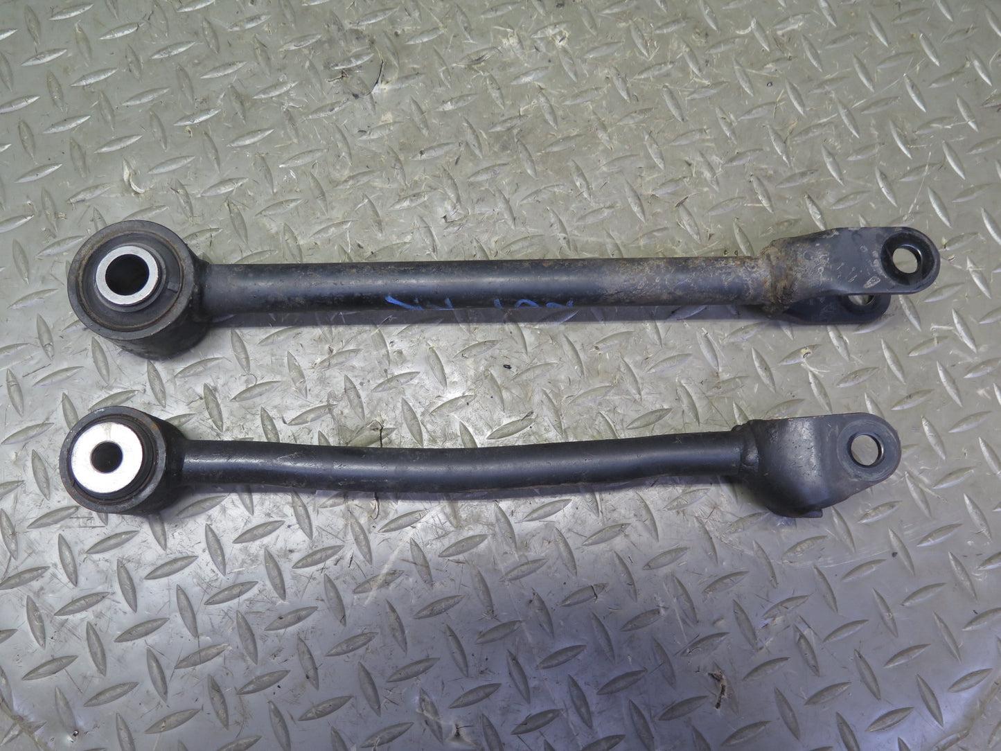 07-09 Nissan 350Z Z33 Convert Set of 4 Rear Right Suspension Control Arm OEM