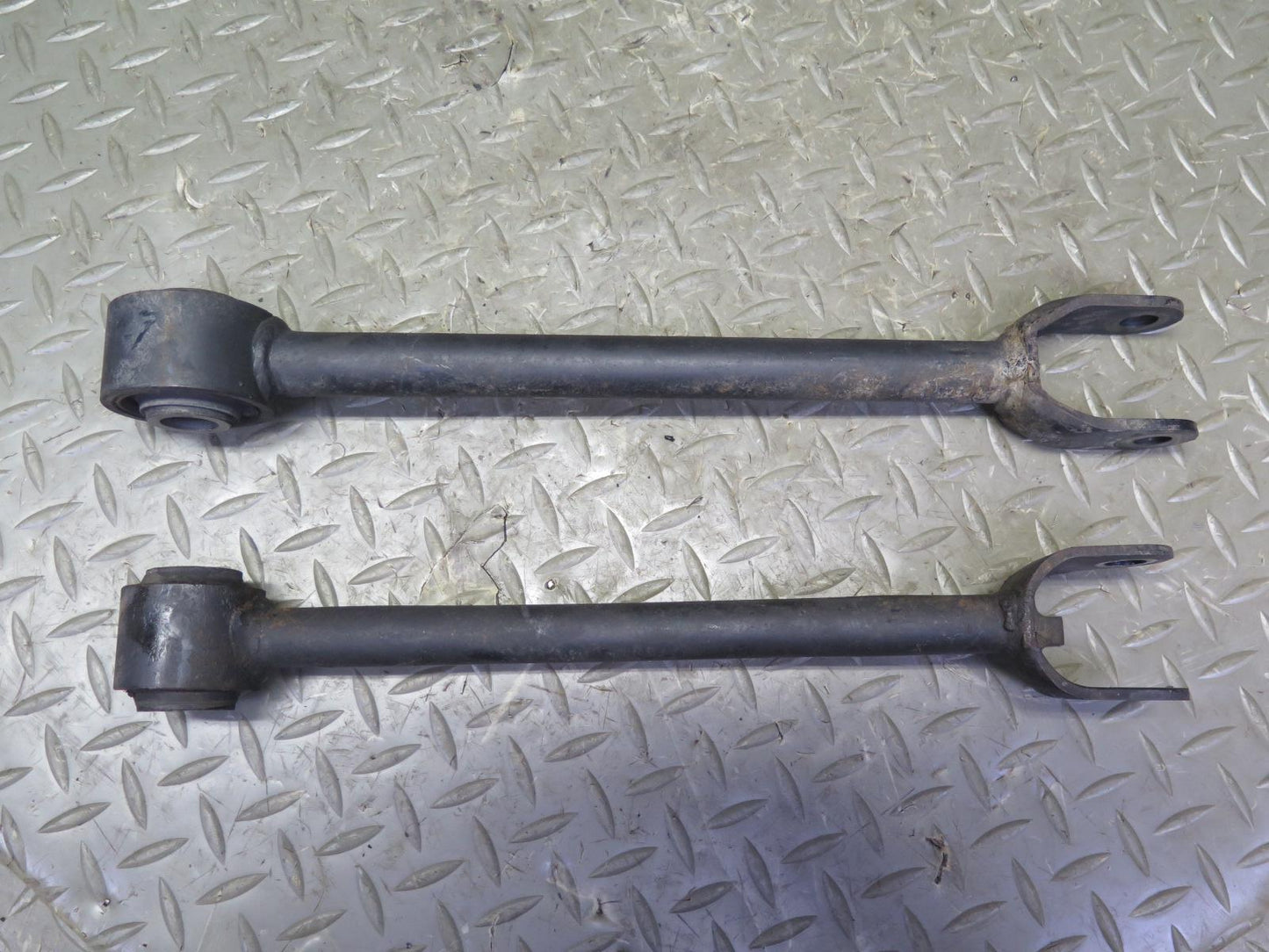 07-09 Nissan 350Z Z33 Convert Set of 4 Rear Right Suspension Control Arm OEM