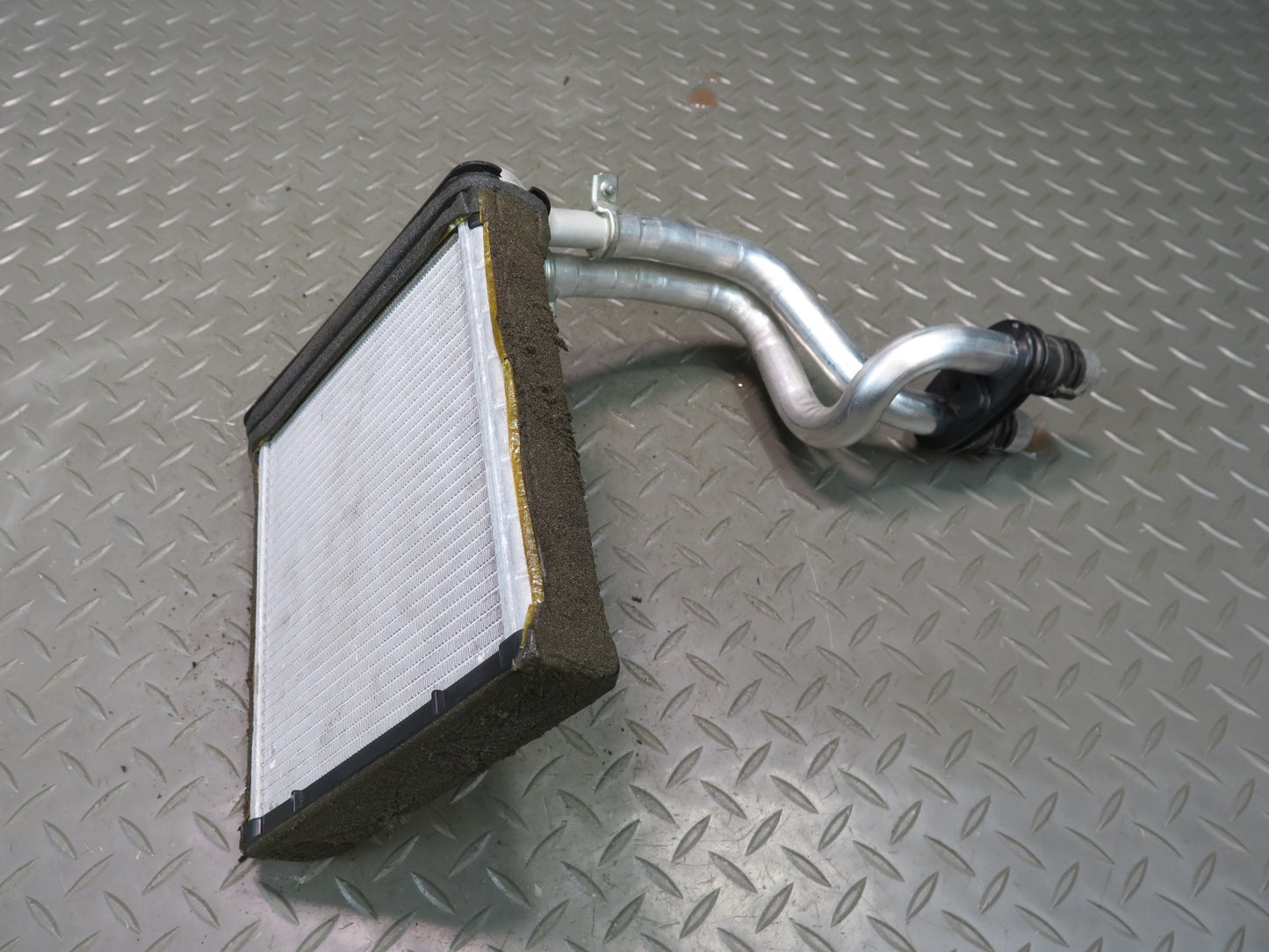 12-13 VW Golf R EOS Tiguan Hvac Heater Core w Outlet Tube Pipe & Grommet OEM