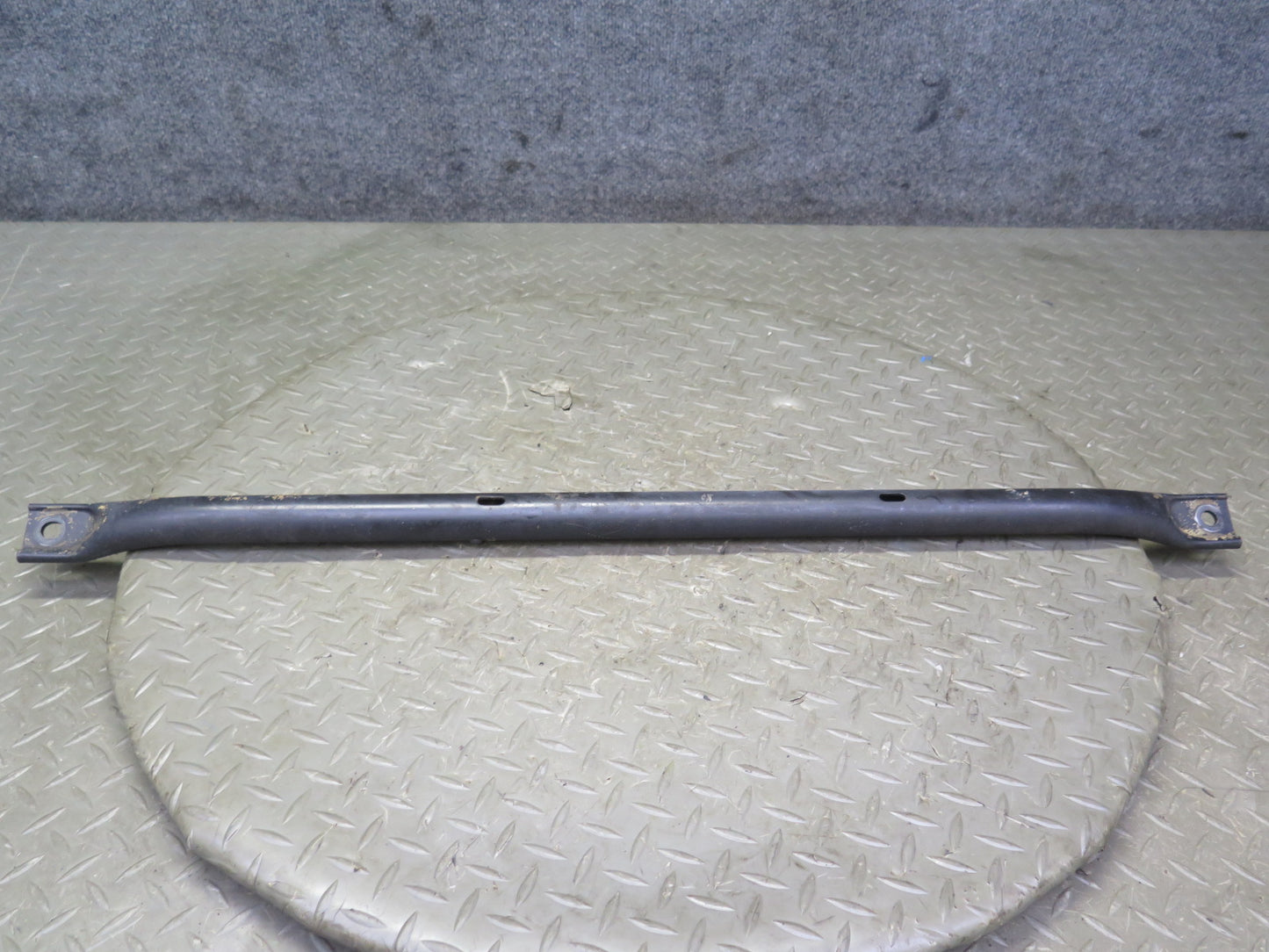 94-99 BMW E36 318i 318ti Front Subframe Crossover Lower Support Brace Bar OEM