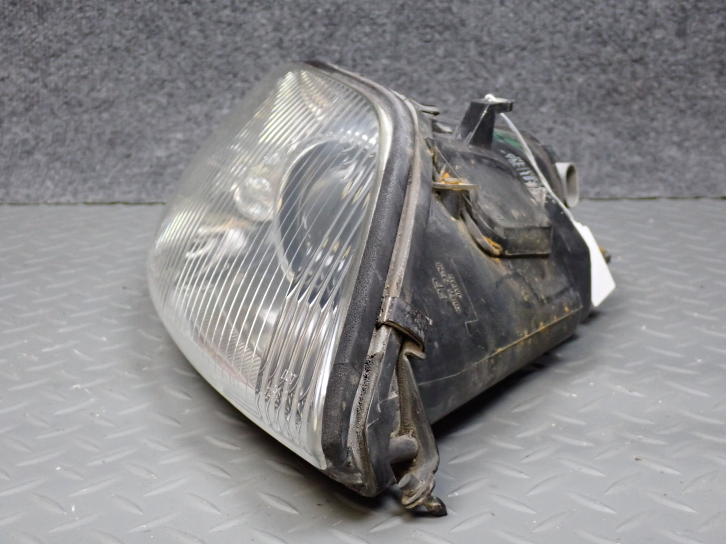 97-98 Lexus JZZ31L SC400 SC300 Front Right Outer Halogen Headlight Lamp OEM