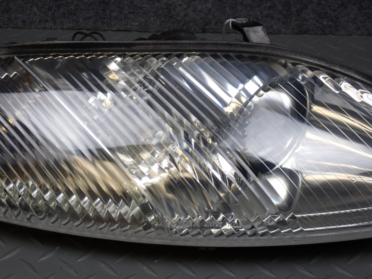 97-98 Lexus JZZ31L SC400 SC300 Front Right Outer Halogen Headlight Lamp OEM