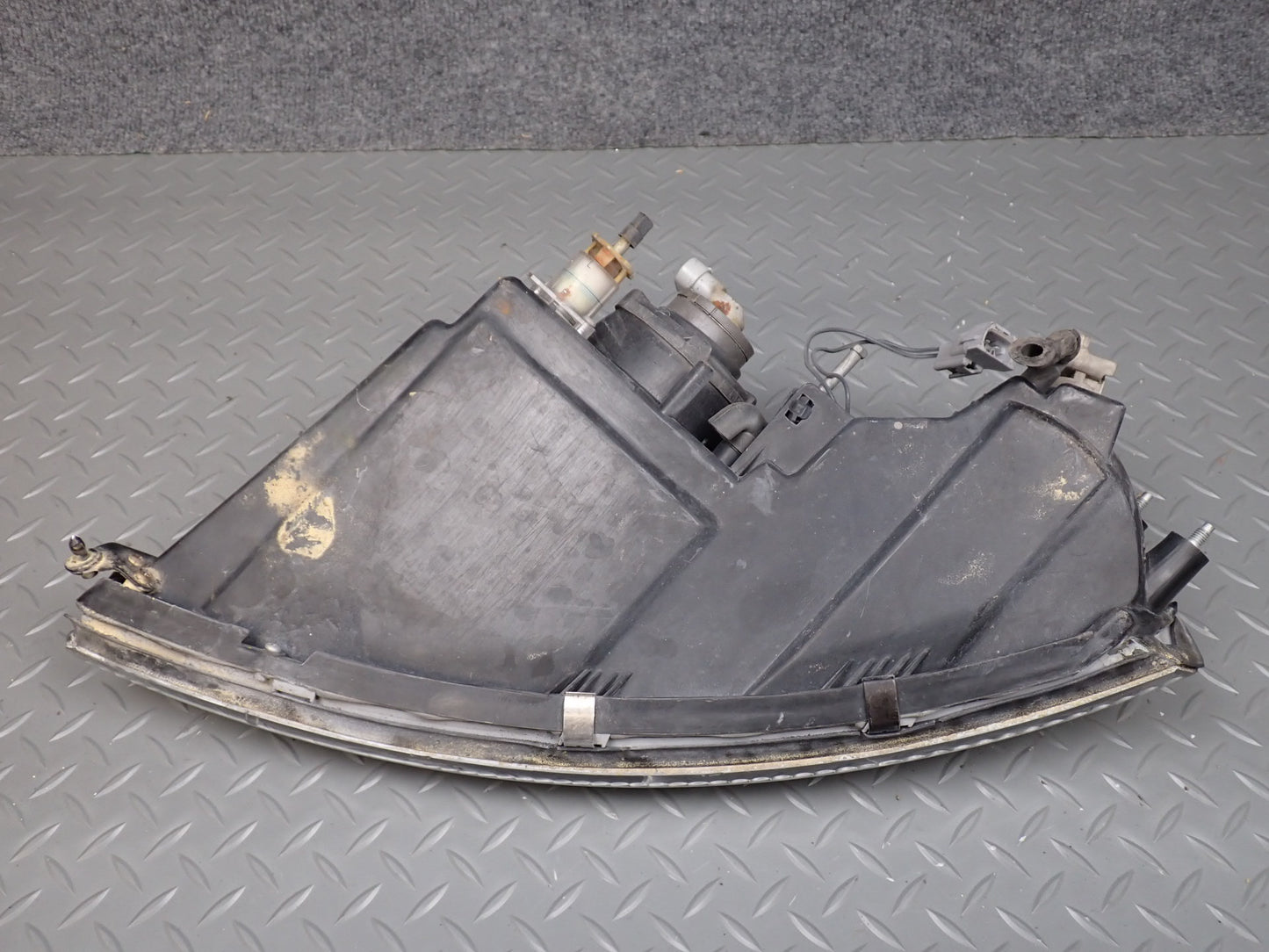 97-98 Lexus JZZ31L SC400 SC300 Front Right Outer Halogen Headlight Lamp OEM