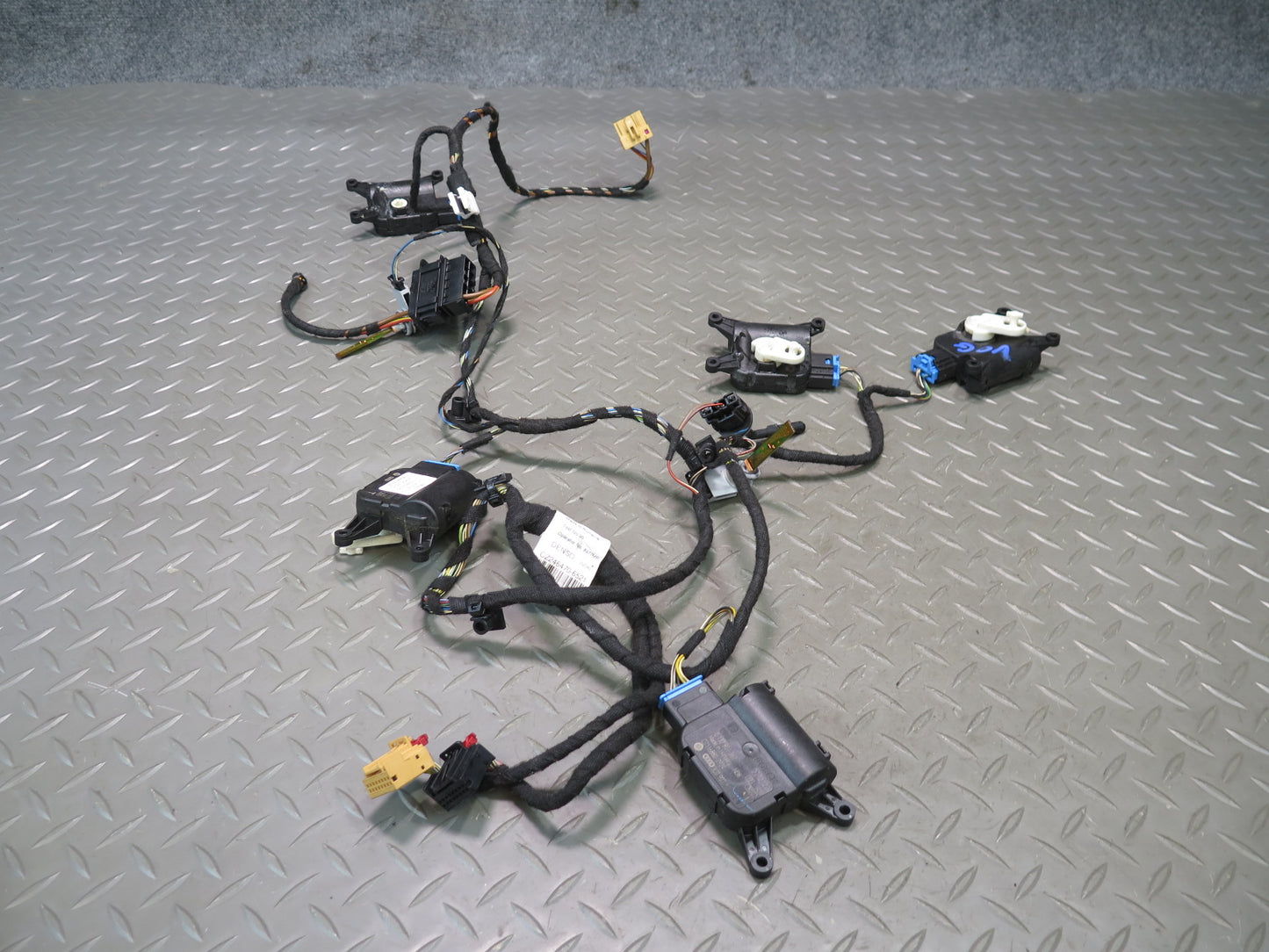 10-14 VW Golf MK6 R GTI A/C Heater Flap Door Actuator Motor Wiring Set OEM