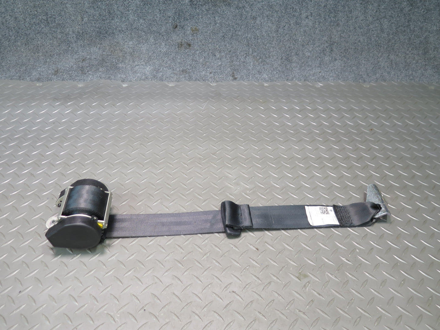 12-13 VOLKSWAGEN VW GOLF R MK6 REAR LEFT RIGHT SIDE SEATBELT RETRACTOR SET OEM