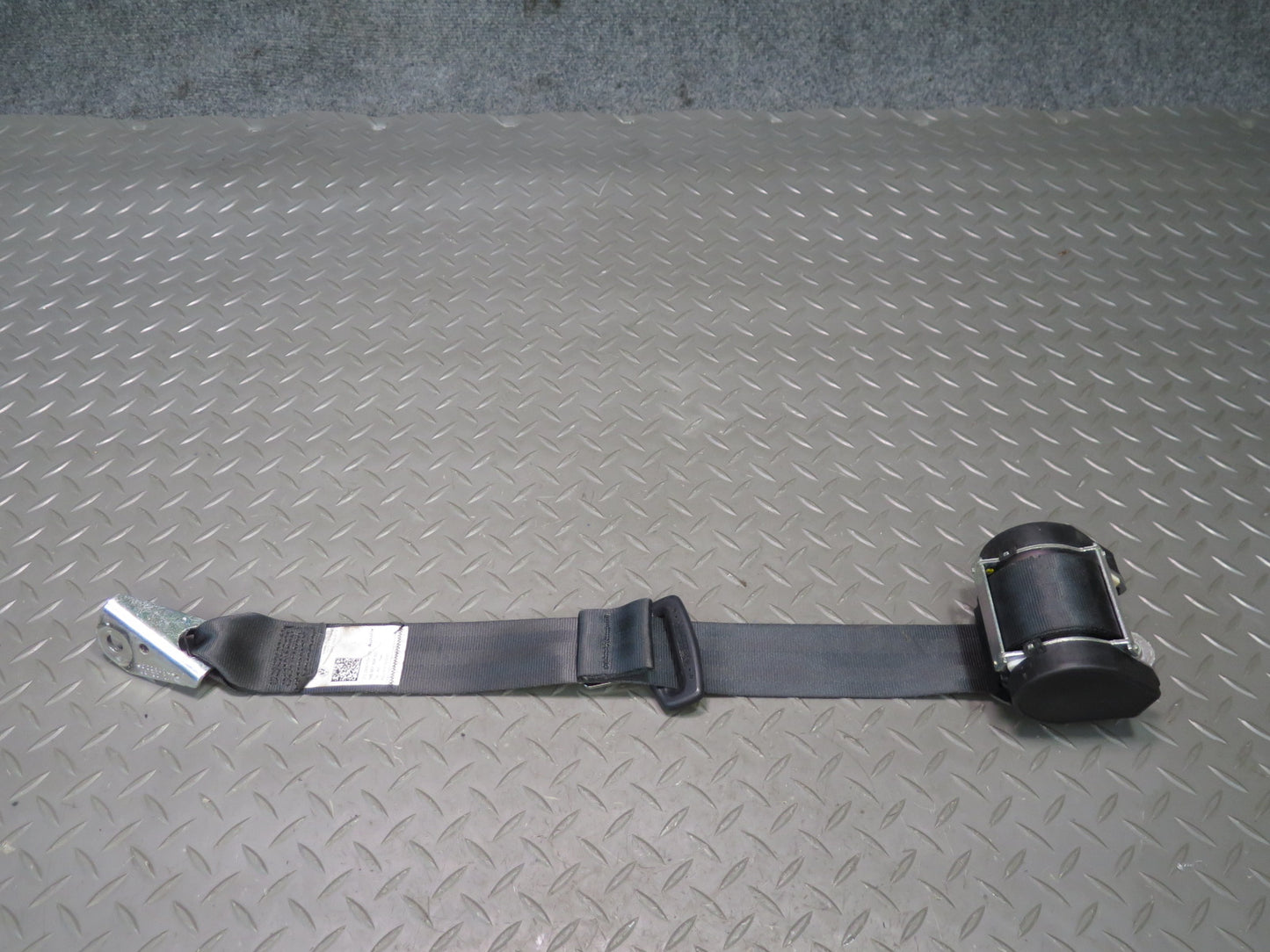 12-13 VOLKSWAGEN VW GOLF R MK6 REAR LEFT RIGHT SIDE SEATBELT RETRACTOR SET OEM