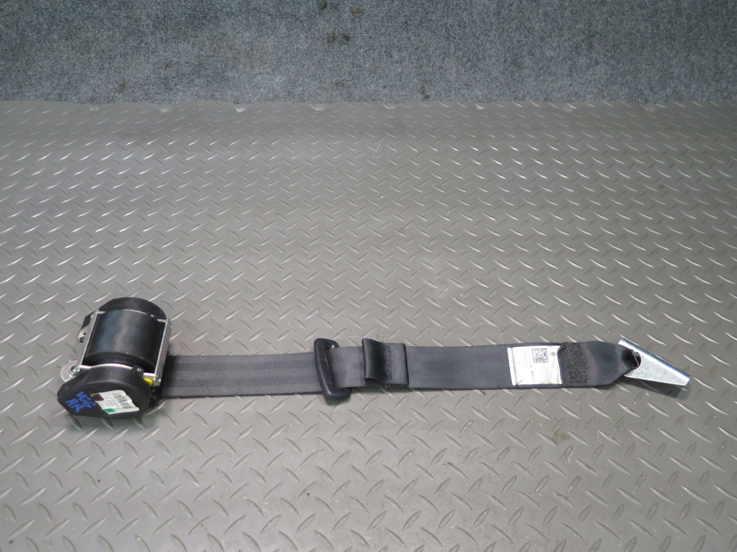 12-13 VOLKSWAGEN VW GOLF R MK6 REAR LEFT RIGHT SIDE SEATBELT RETRACTOR SET OEM