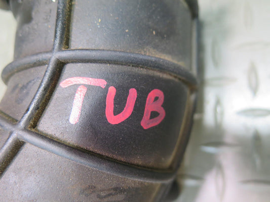 01-06 BMW E46 330ci 330i M54 Air Intake Inlet Duct Tube Pipe OEM