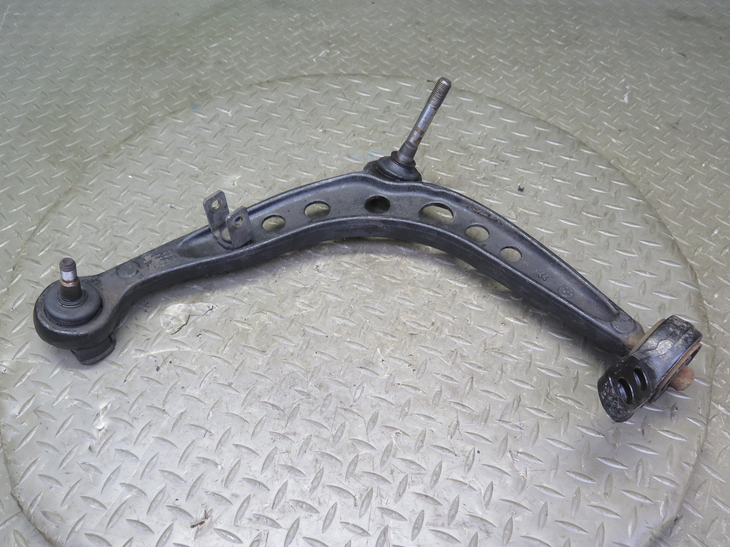 94-99 BMW E36 318i 318ti Front Left Suspension Lower Control Arm OEM