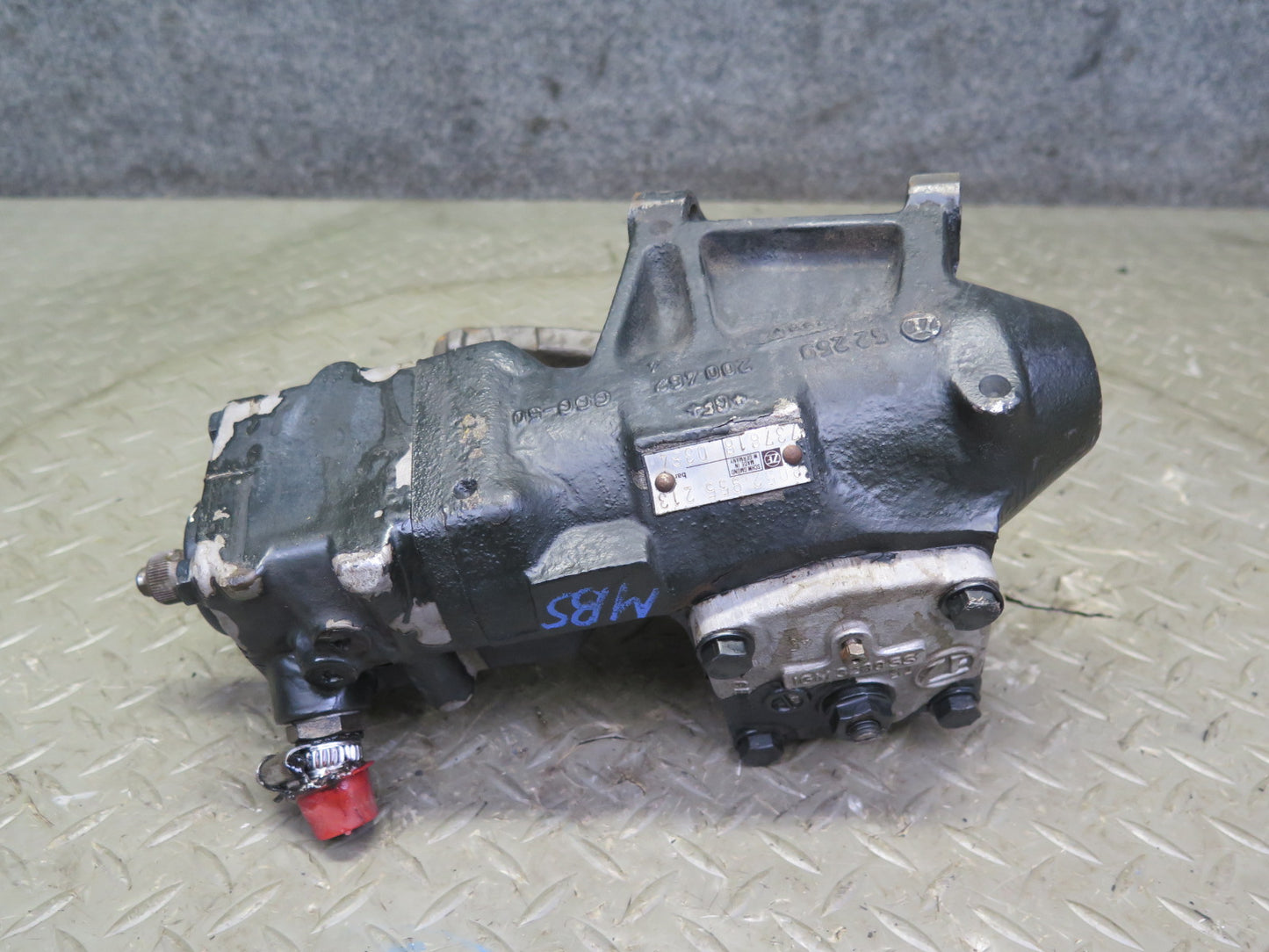 83-89 BMW E24 633CSI 635CSI Power Steering Gear Box Gearbox 115K Miles OEM
