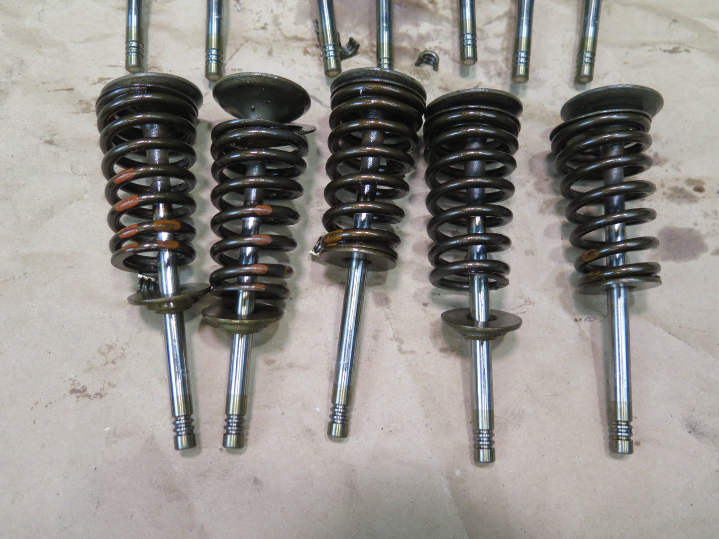 01-06 BMW E46 330ci 330i M54 Set of 12 Engine Motor Inlet Valve OEM