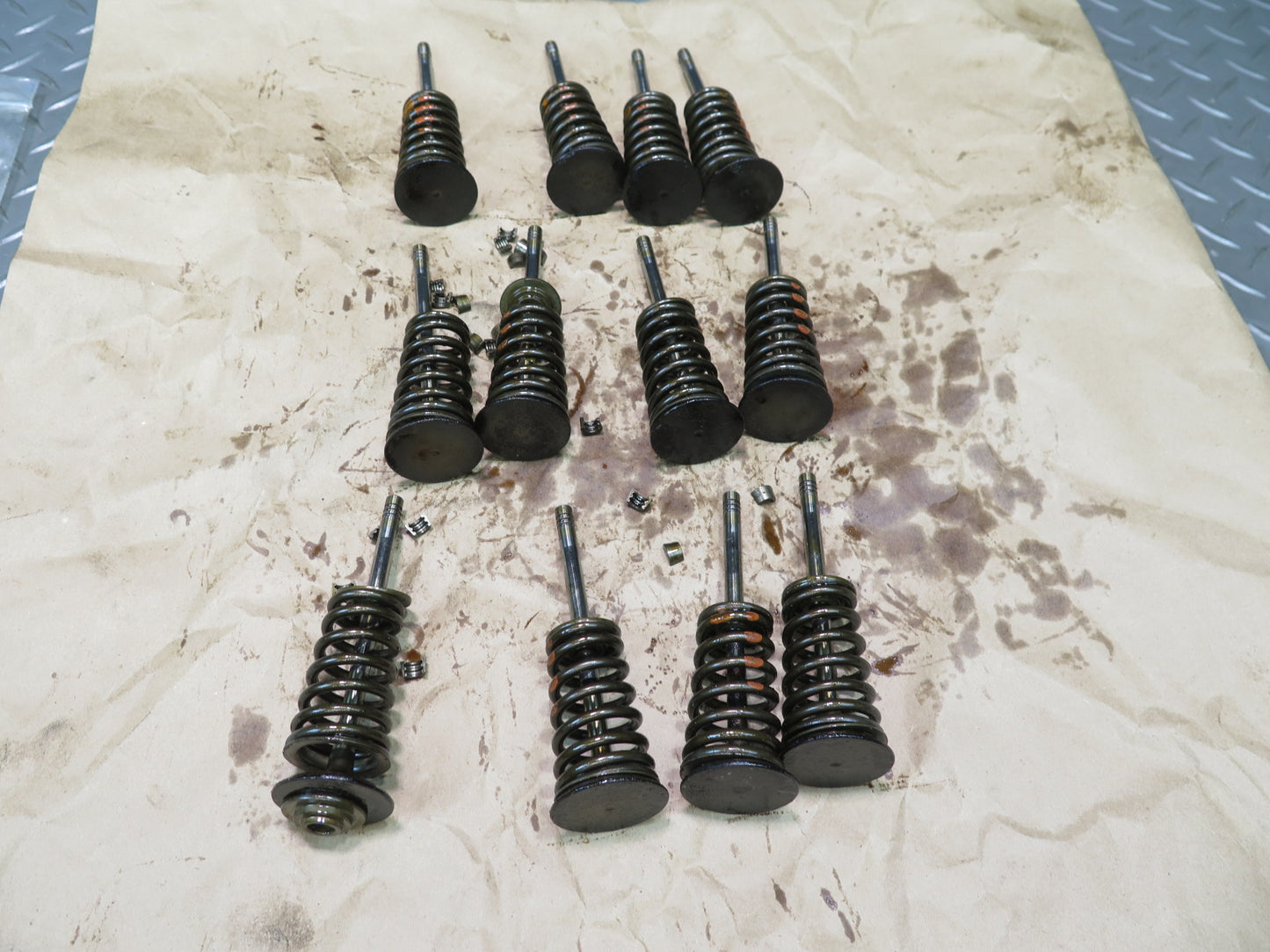01-06 BMW E46 330ci 330i M54 Set of 12 Engine Motor Outlet Exhaust Valve OEM
