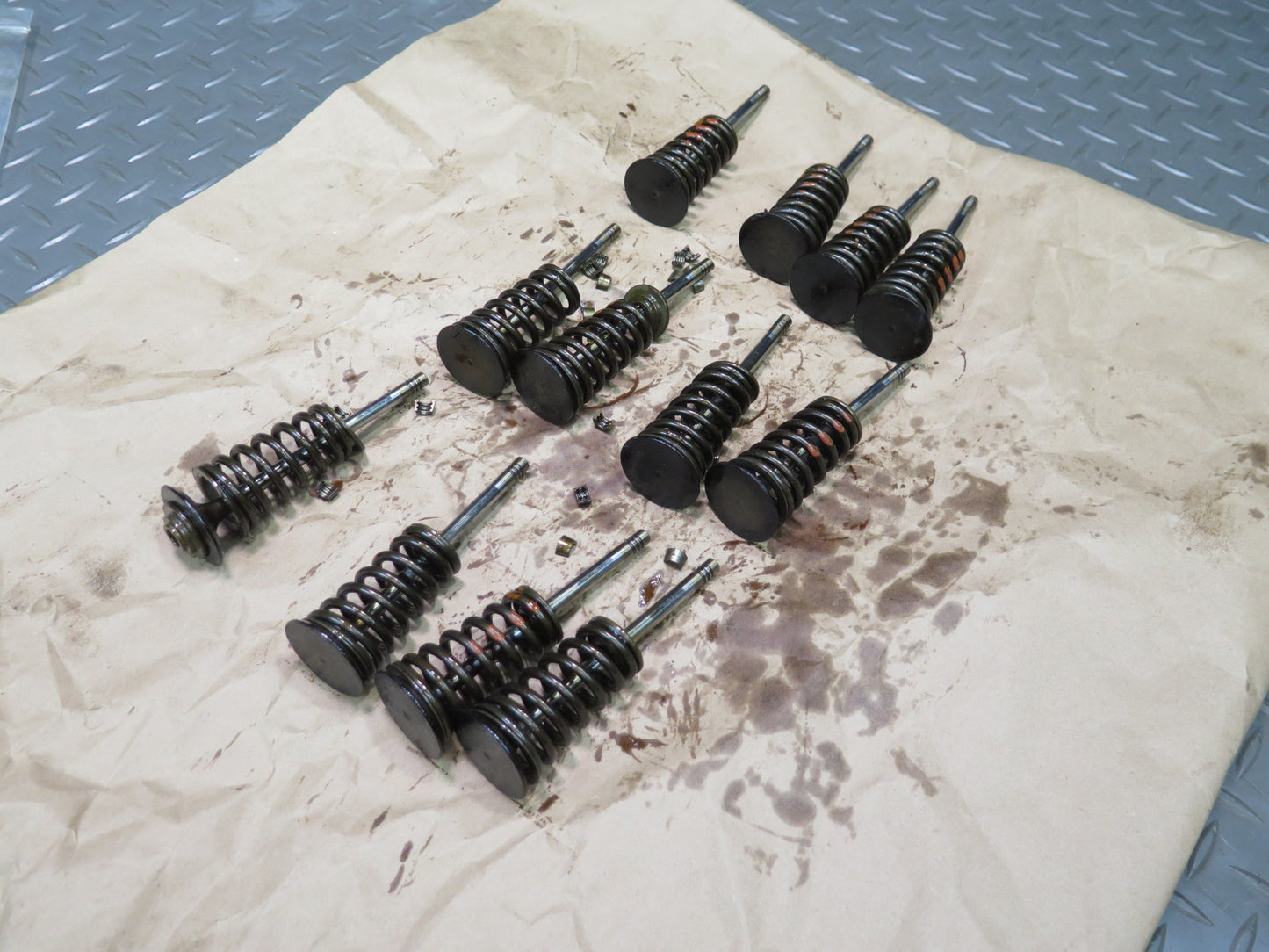 01-06 BMW E46 330ci 330i M54 Set of 12 Engine Motor Outlet Exhaust Valve OEM