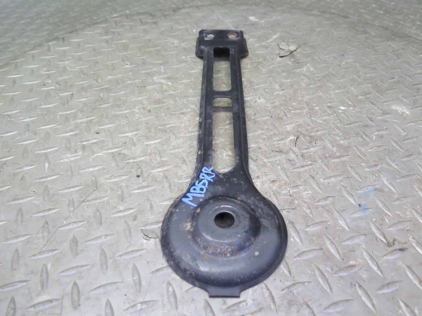 83-89 BMW E24 633CSI 635CSI Rear Left & Right Axle Subframe Push Rod Set OEM
