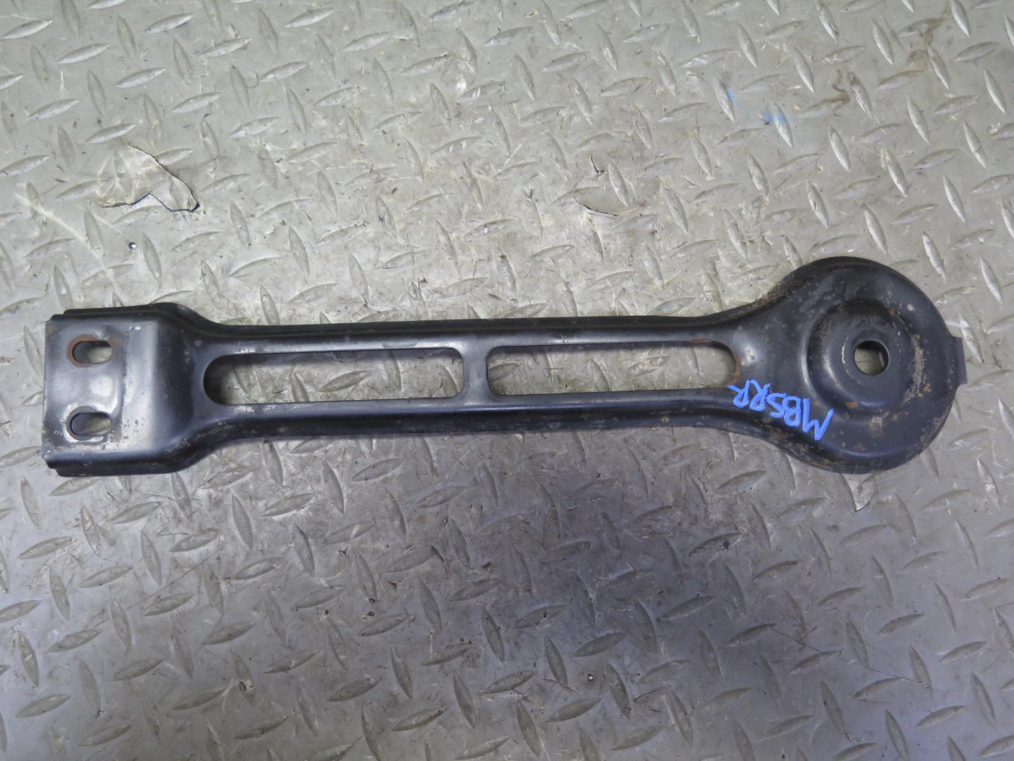 83-89 BMW E24 633CSI 635CSI Rear Left & Right Axle Subframe Push Rod Set OEM