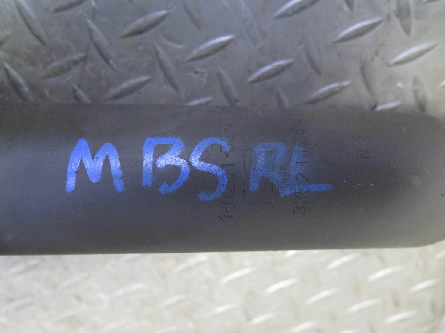 83-87 BMW E24 633CSI 635CSI Rear Left & Right Side Shock Strut Absorber Set OEM