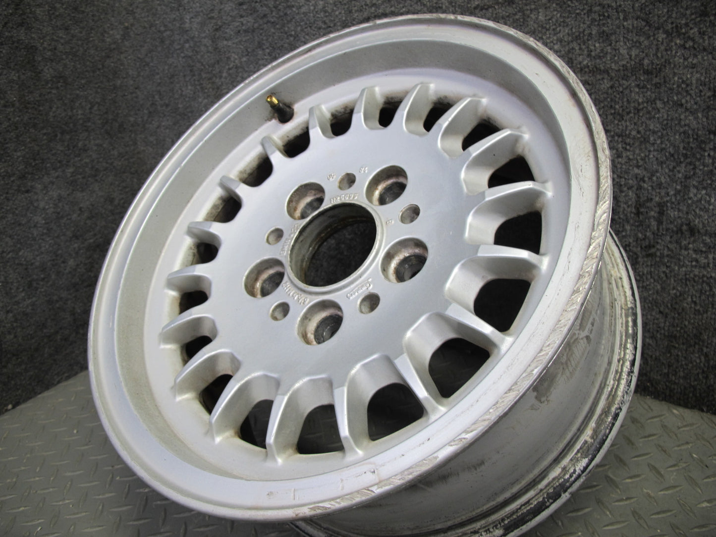 83-89 BMW E24 633CSI 635CSI Factory Alloy R14" Wheel Rim 14x6.5J ET22 OEM