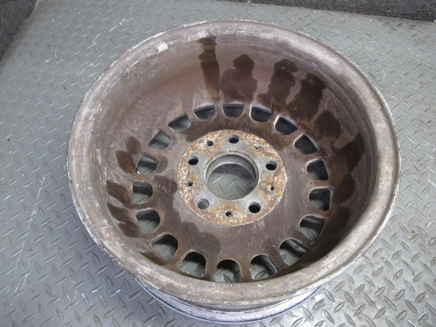 83-89 BMW E24 633CSI 635CSI Factory Alloy R14" Wheel Rim 14x6.5J ET22 OEM