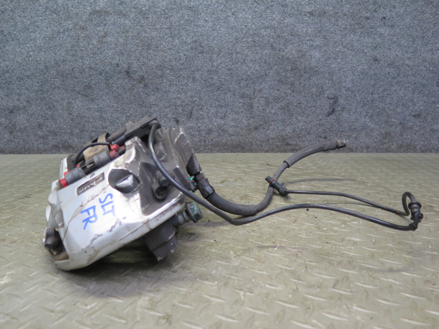 07-08 Mercedes R230 SL55 AMG Brembo Front Left Right Side Brake Caliper Set OEM