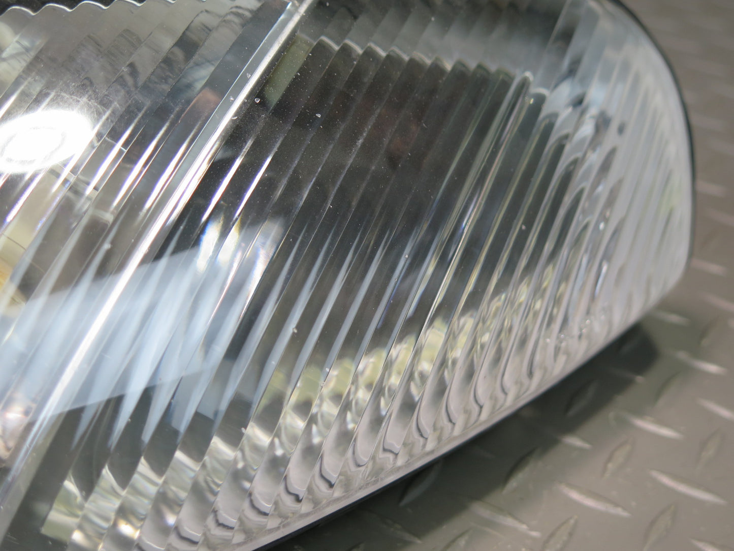 92-96 Lexus SC300 SC400 Front Left Outer Halogen Headlight Lamp OEM