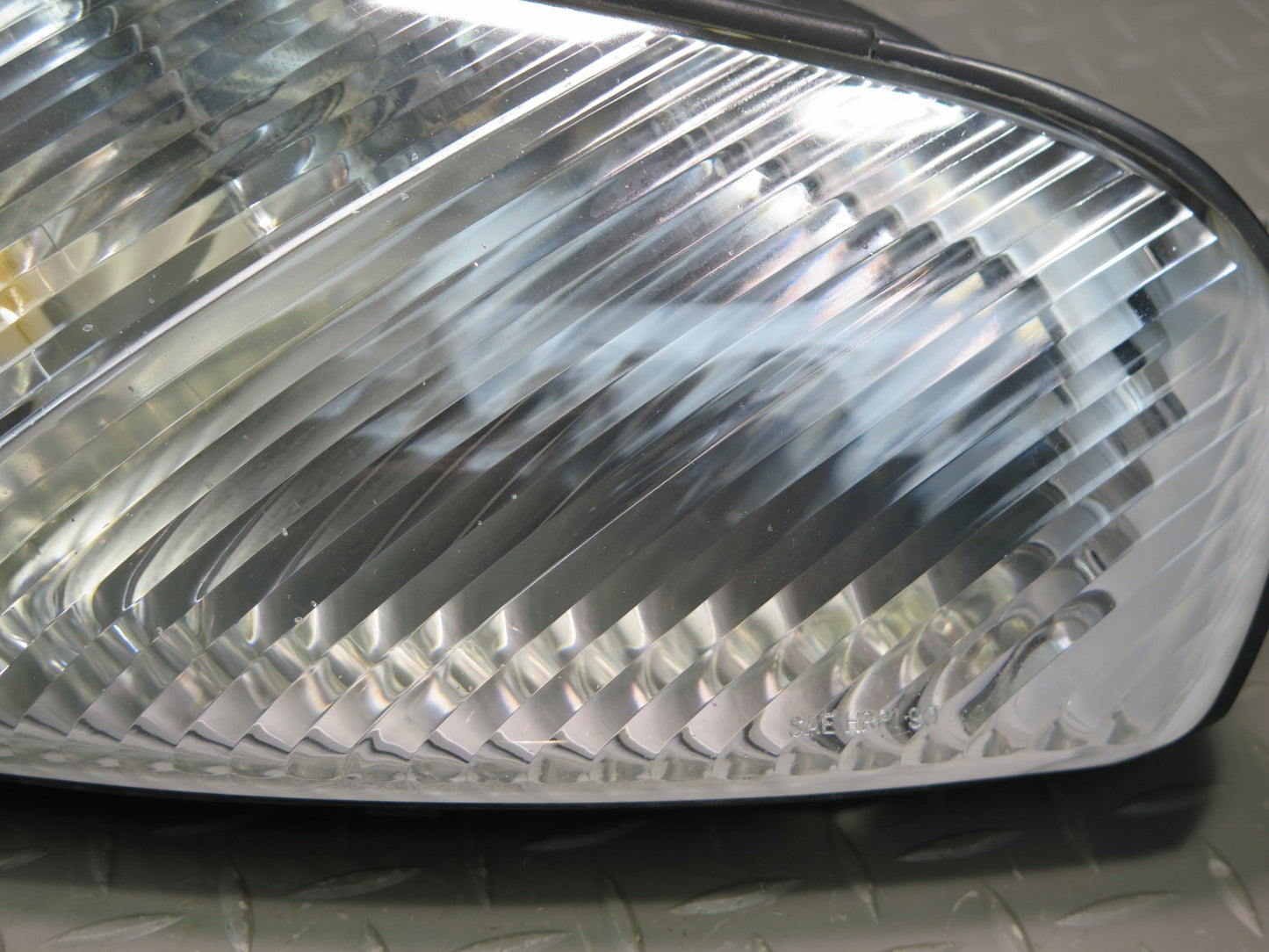 92-96 Lexus SC300 SC400 Front Left Outer Halogen Headlight Lamp OEM