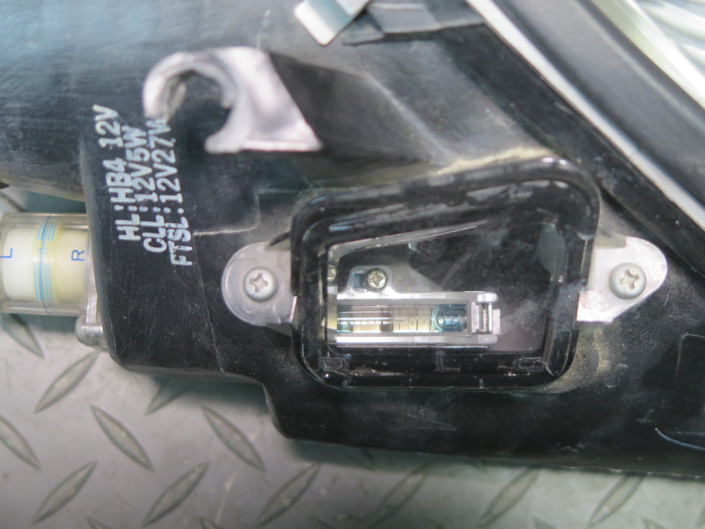 92-96 Lexus SC300 SC400 Front Left Outer Halogen Headlight Lamp OEM