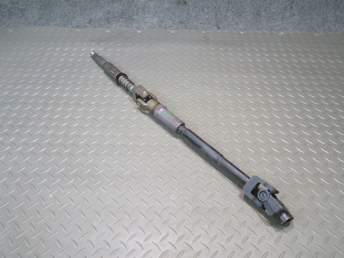 99-03 VW Eurovan T4 2.8L Steering Column Upper & Lower Linkage U Joint Shaft OEM