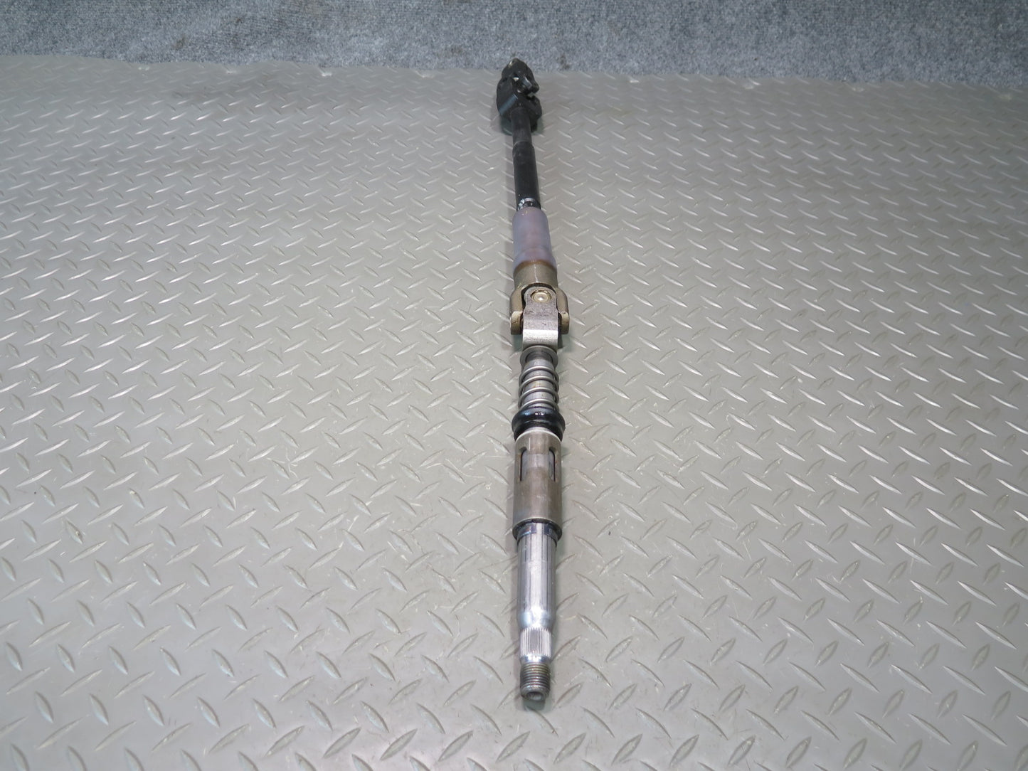 99-03 VW Eurovan T4 2.8L Steering Column Upper & Lower Linkage U Joint Shaft OEM