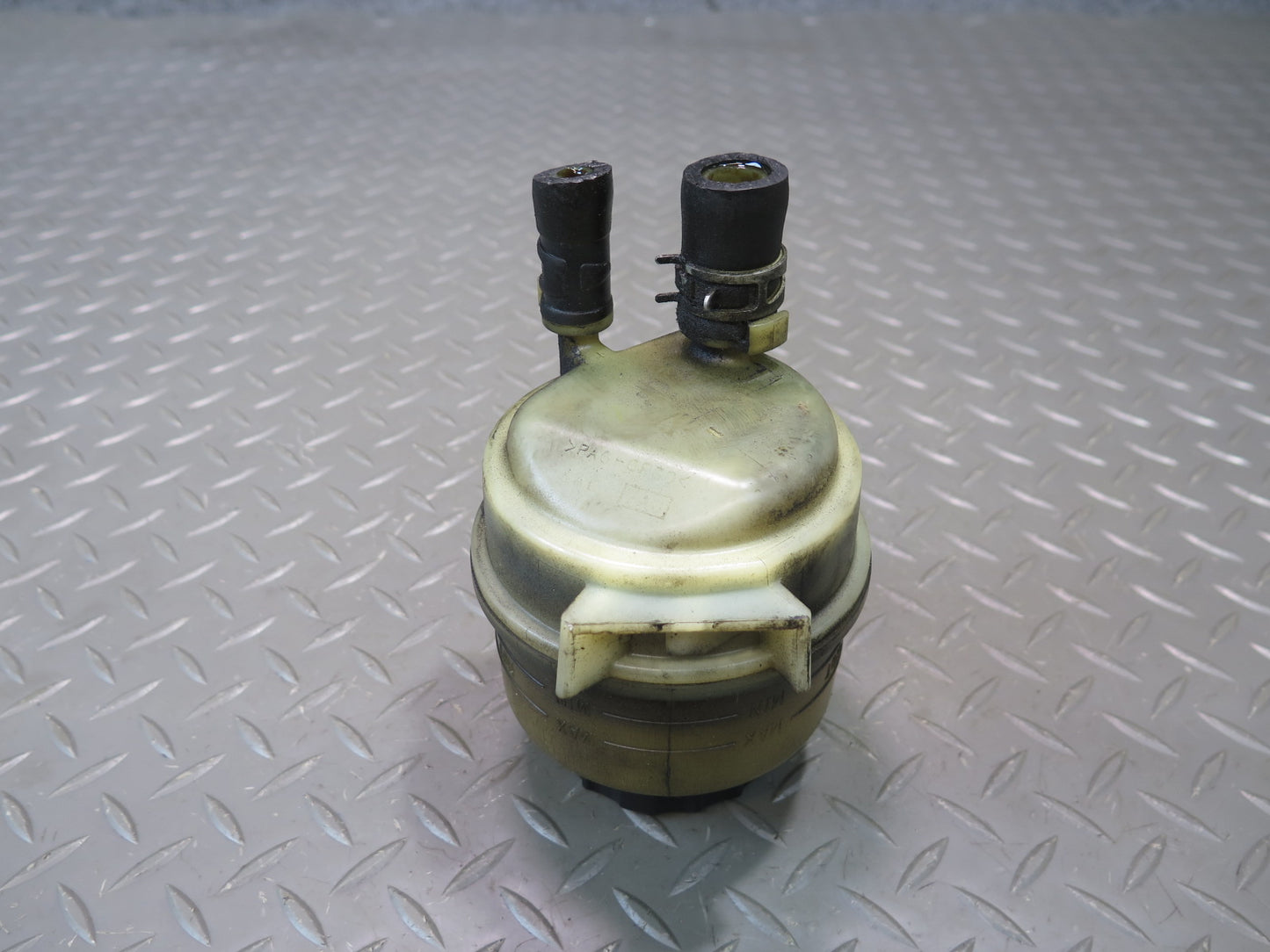 02-10 Lexus Z40 SC430 Power Steering Fluid Reservoir Tank OEM