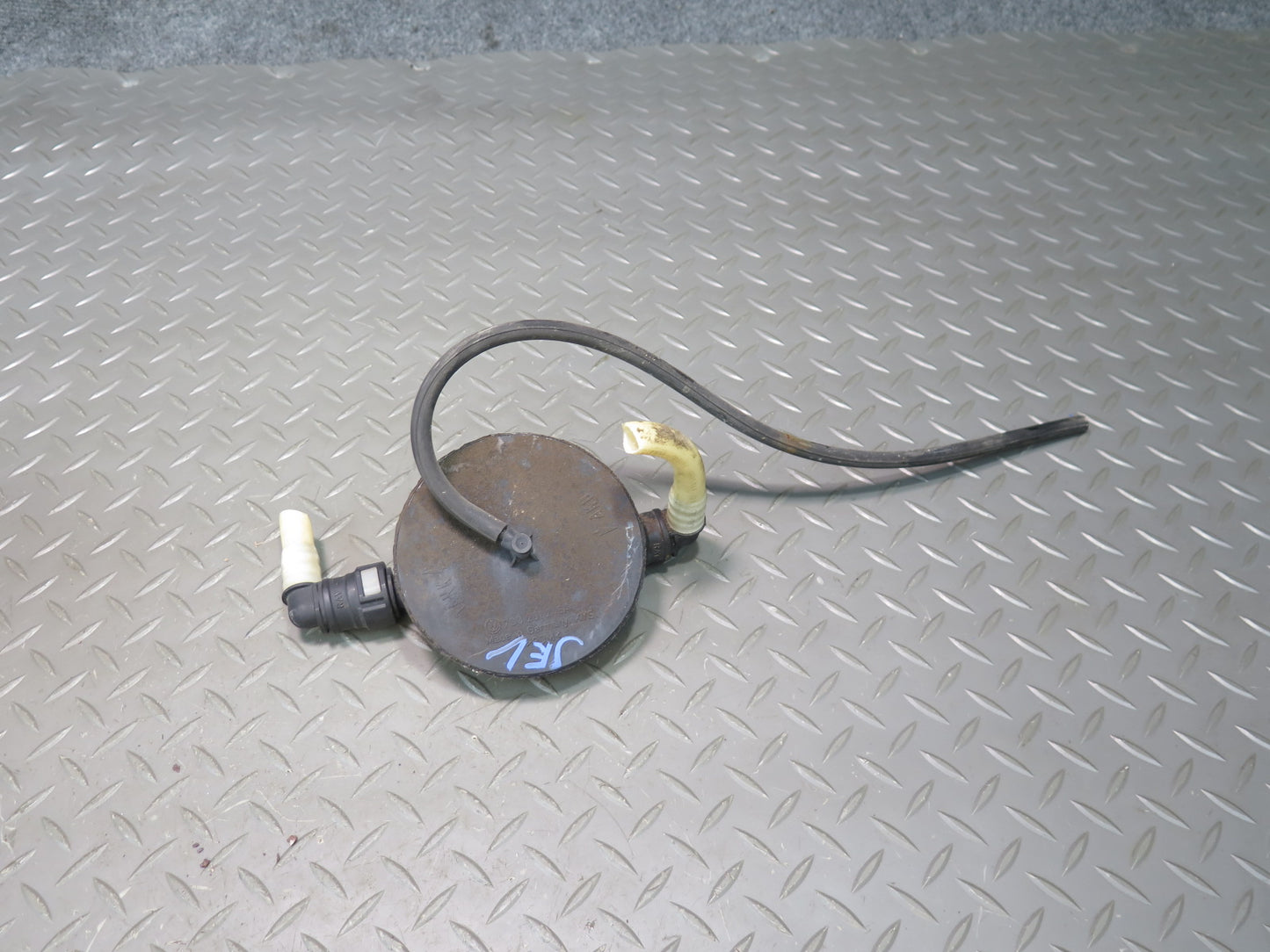01-03 VW Eurovan T4 2.8L Leak Detection Pump w Valve 7D0906271A Set OEM